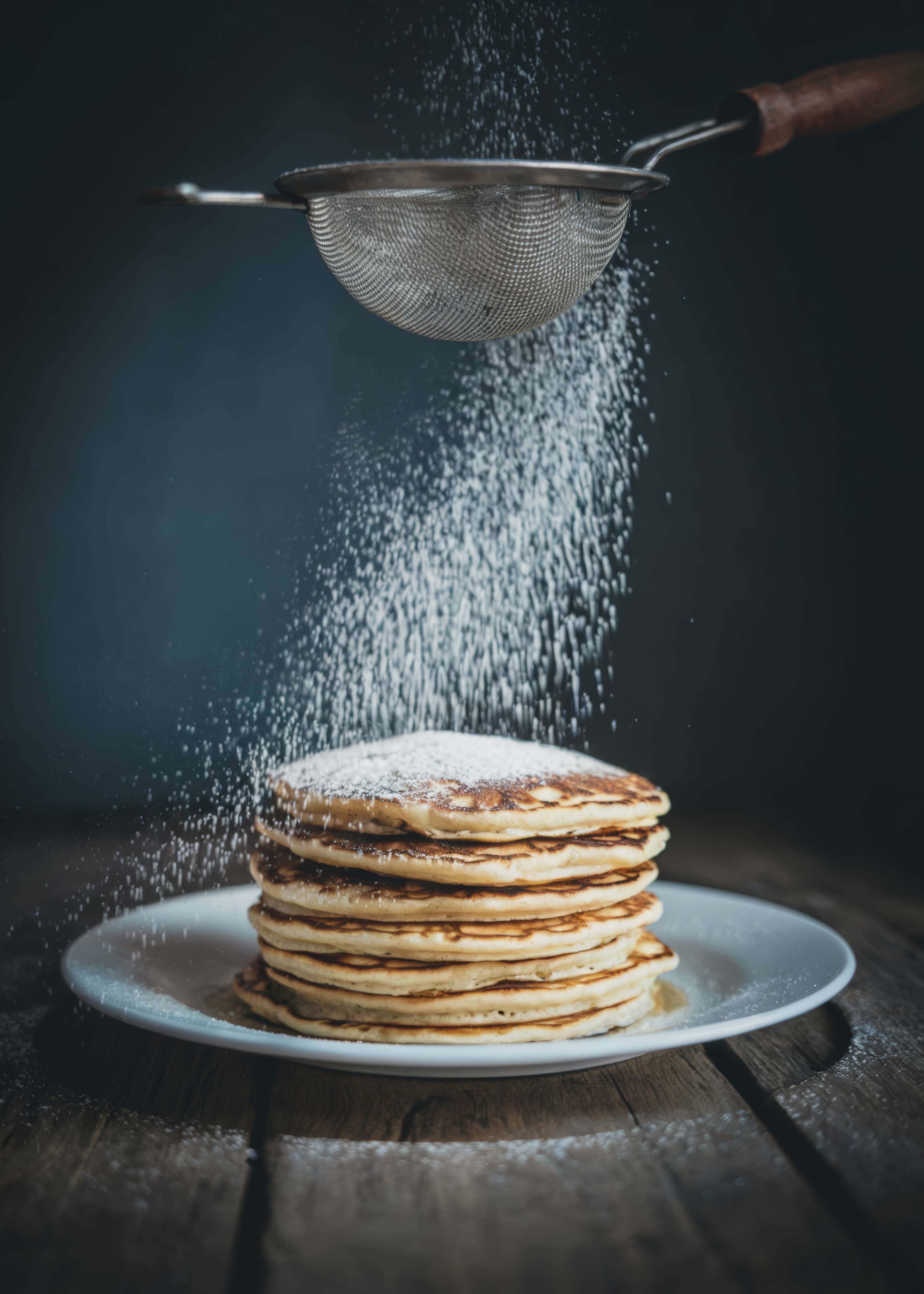 Große Wandbilder-Frische Pfannkuchen mit Puderzucker