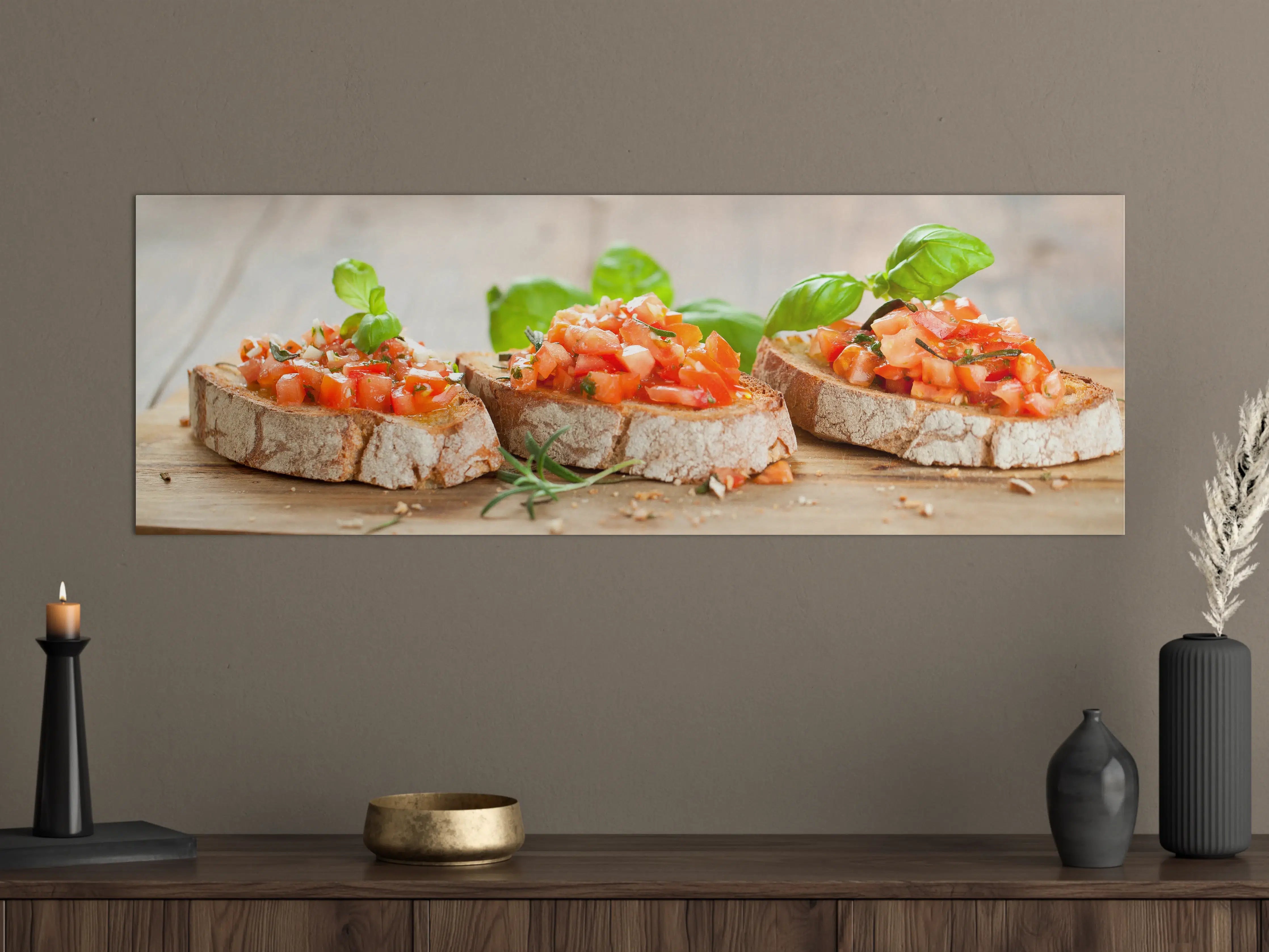 Große Wandbilder - Frisches Tomatenbrot mit Basilikum