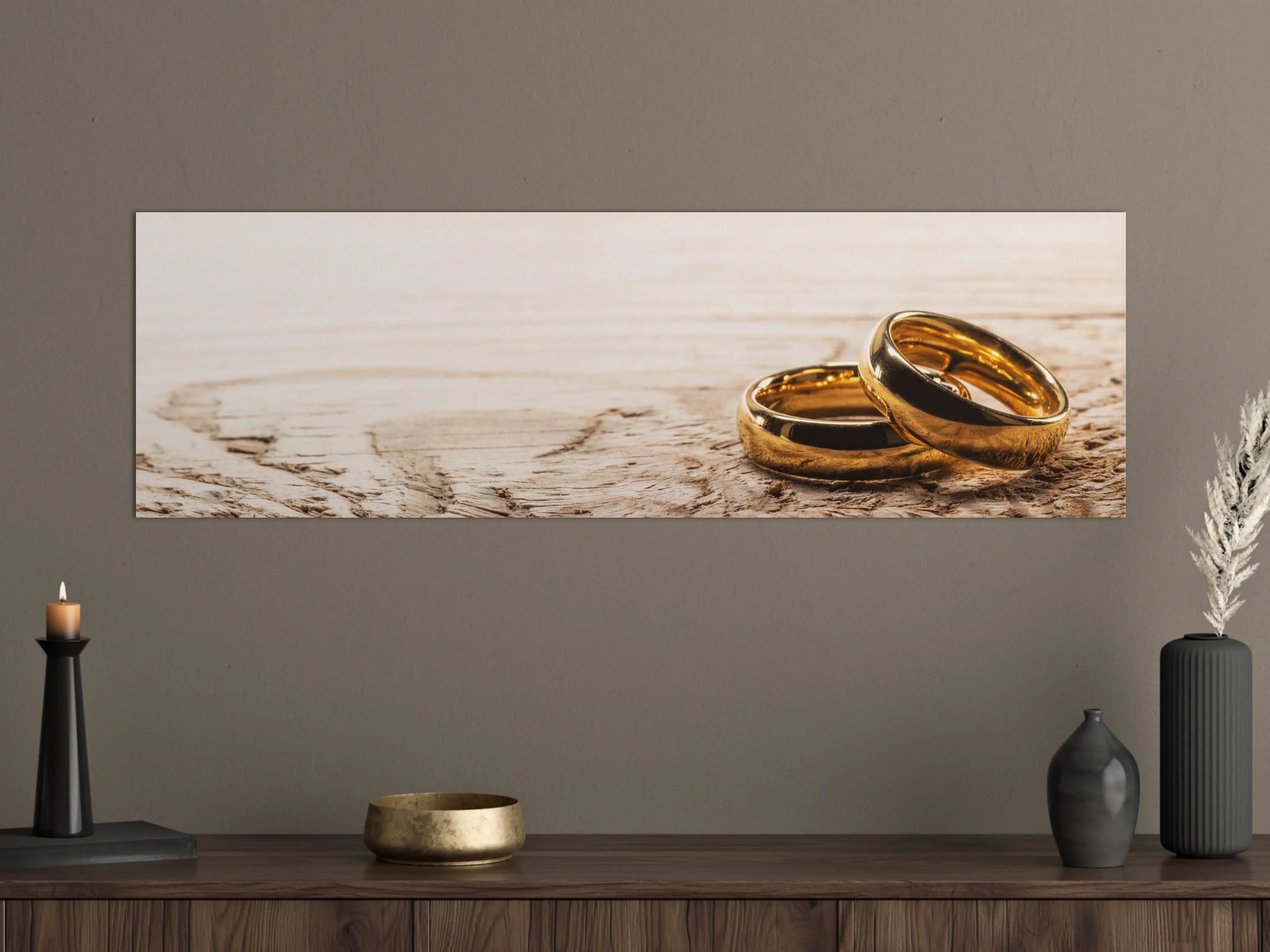 Große Wandbilder - Goldene Eheringe auf Holz