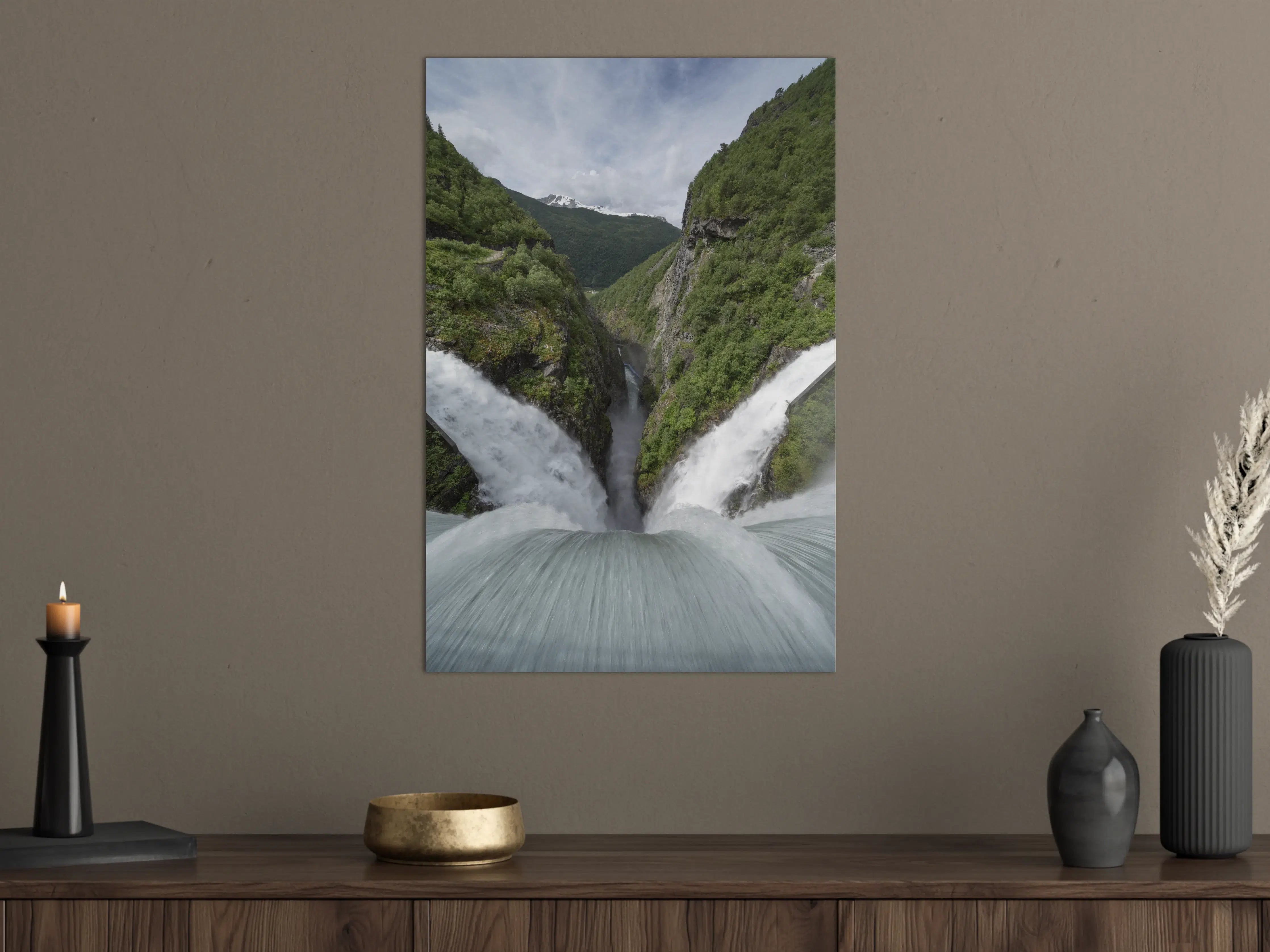 Große Wandbilder - Grauer Wasserfall in Grünen Bergen