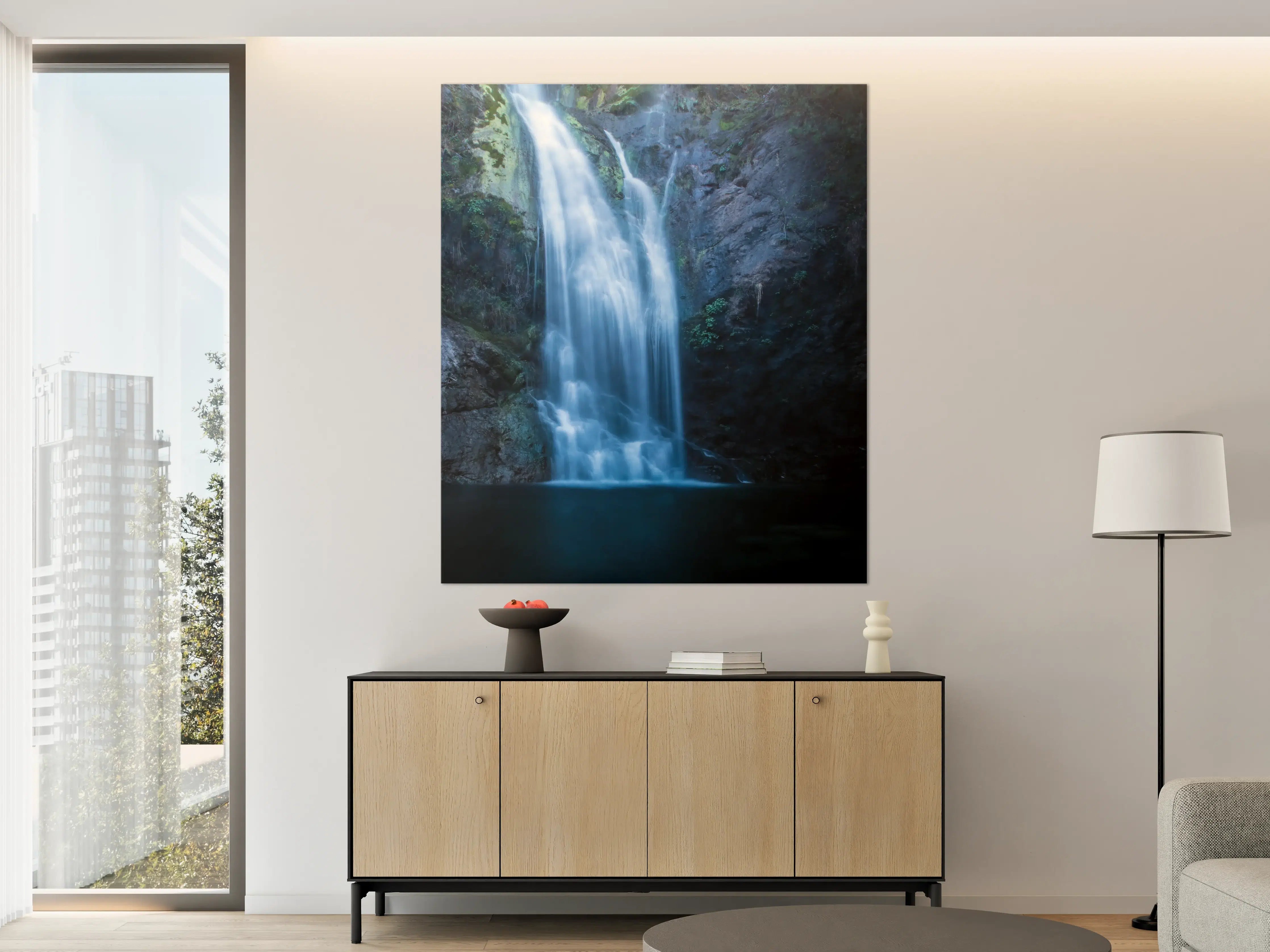 Große Wandbilder - Grauer Wasserfall in weißer Idylle