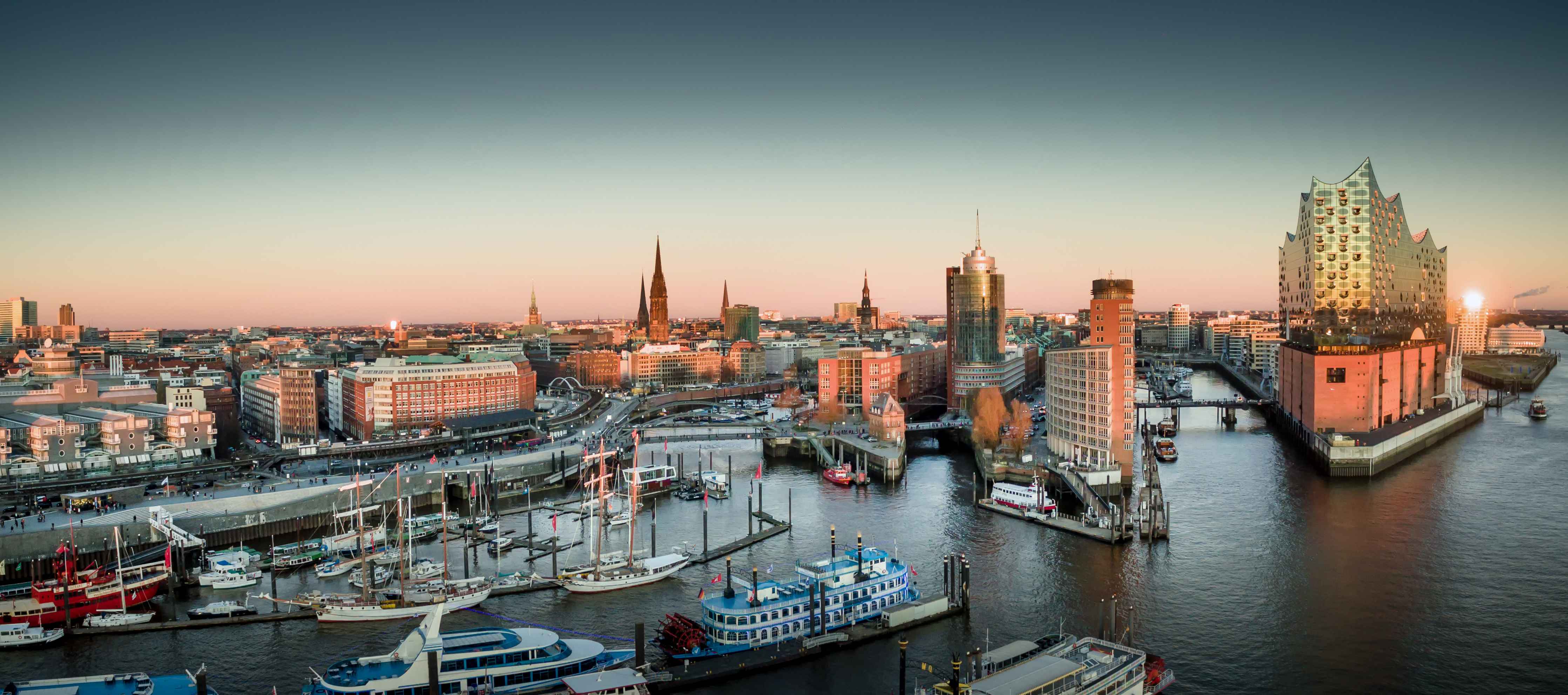 Große Wandbilder-Hamburg Hafen bei Sonnenuntergang