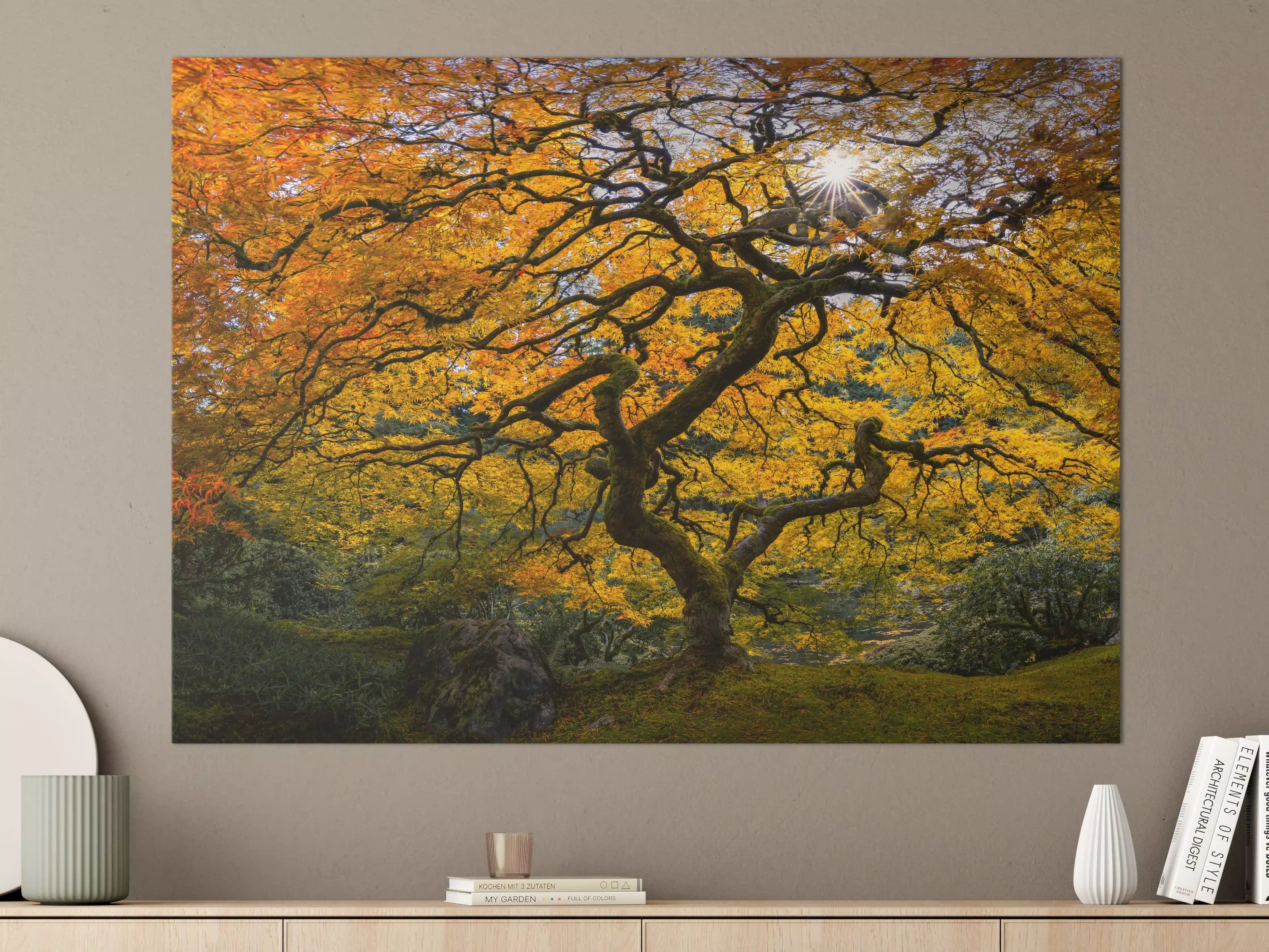 Große Wandbilder - Herbstlicher Baum in warmen Farbtönen