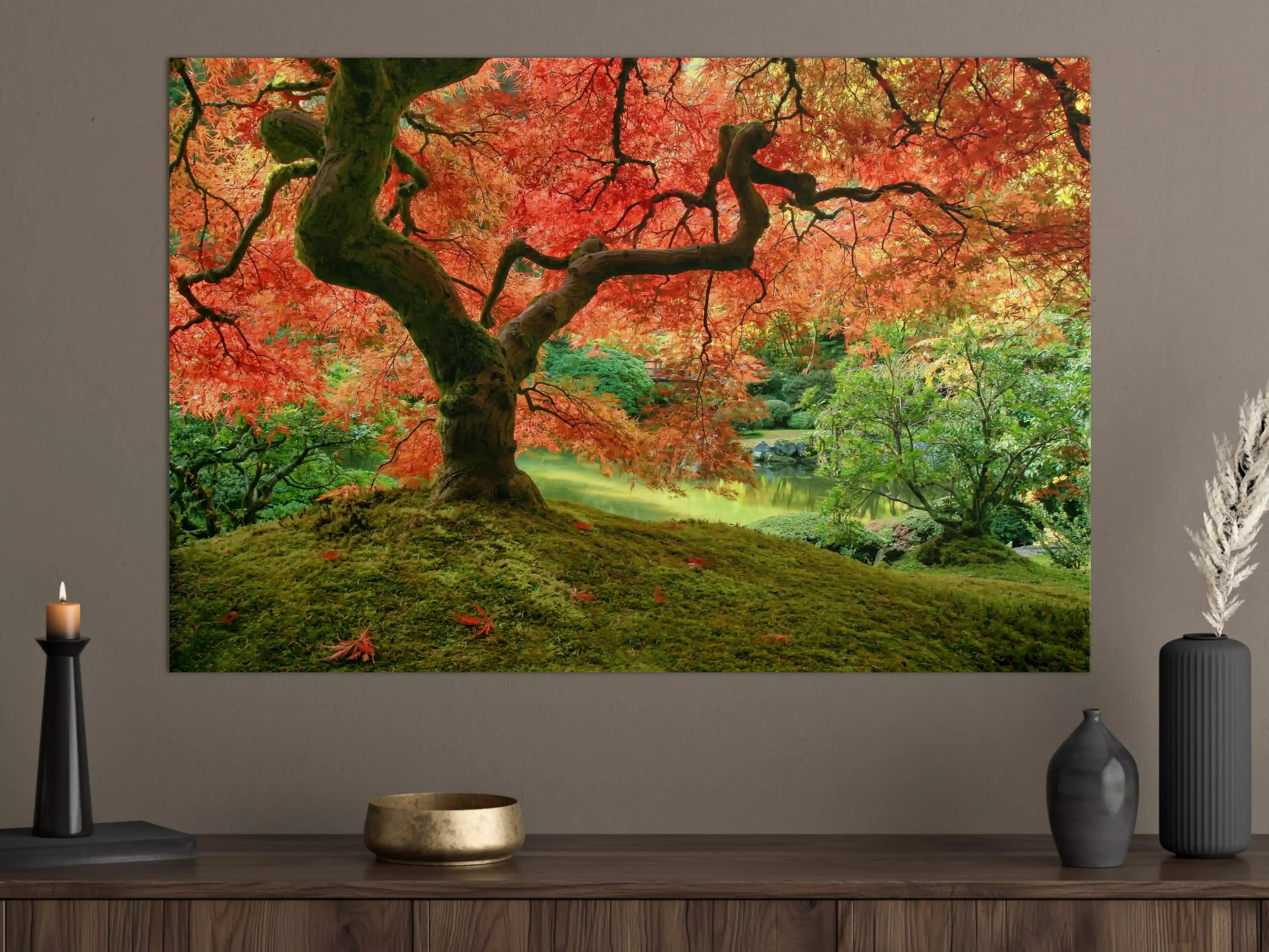 Große Wandbilder - Herbstlicher Baum mit leuchtenden roten Blättern