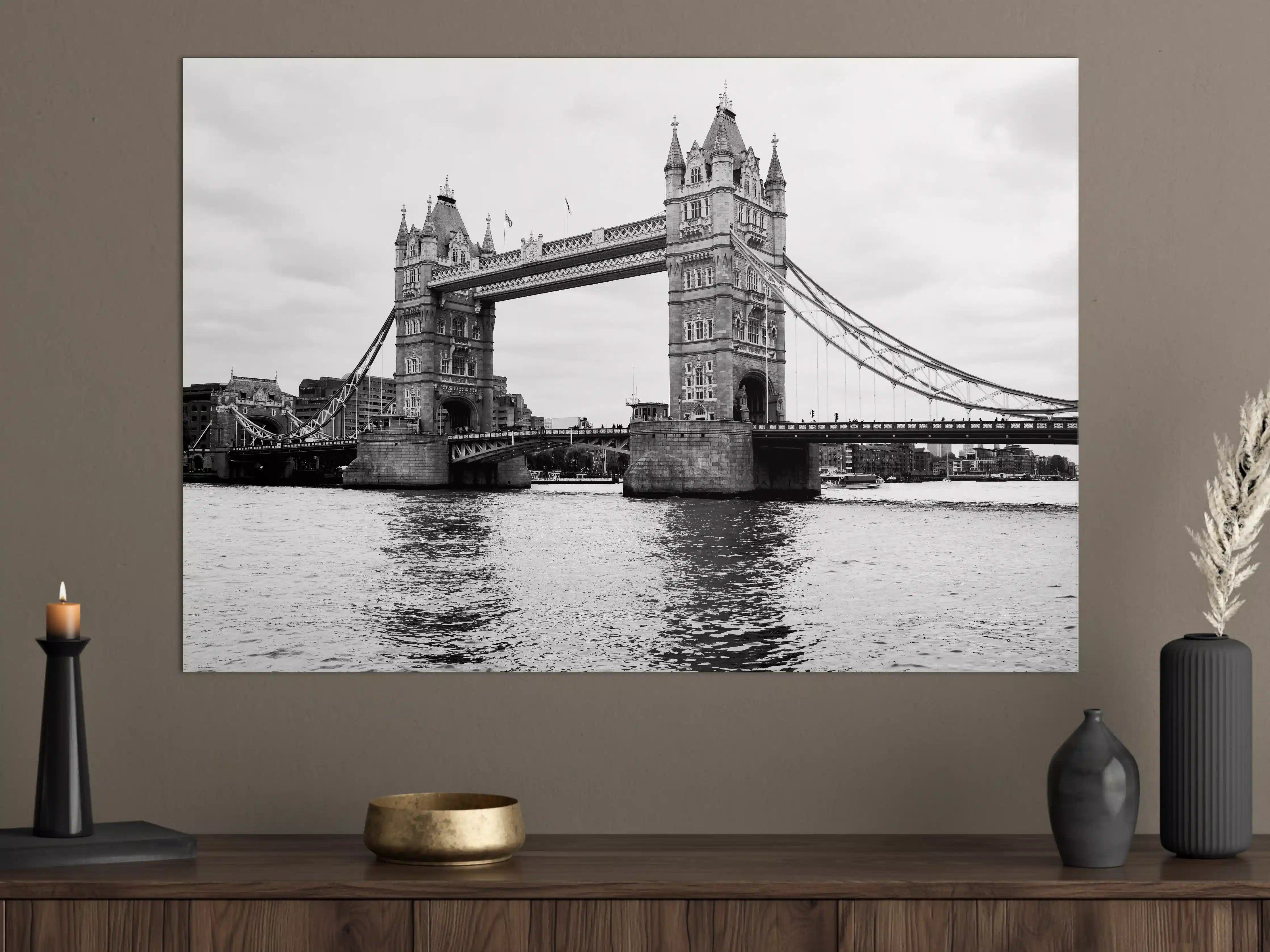 Große Wandbilder - Historische Londoner Brücke in Schwarz-Weiß