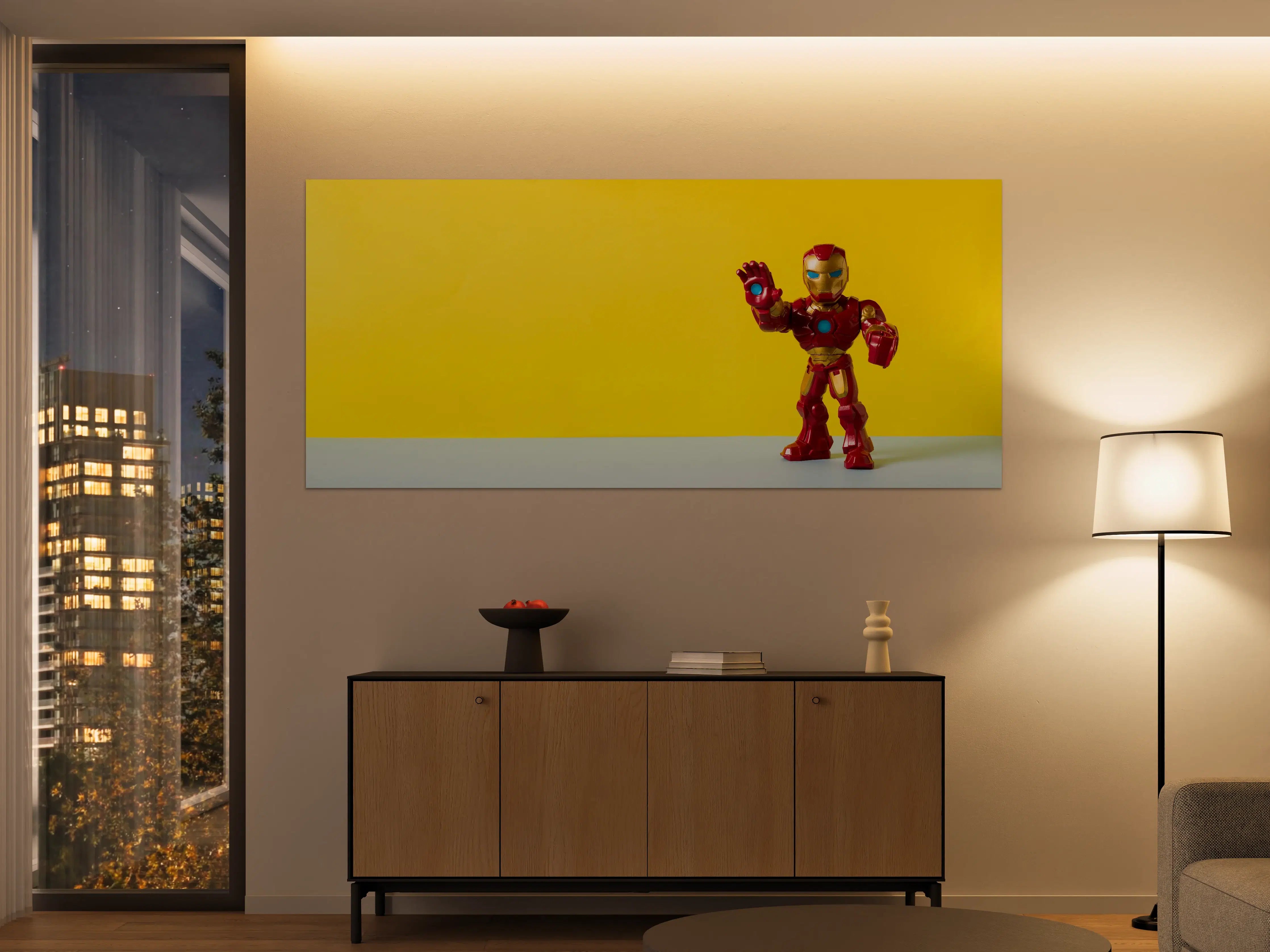 Große Wandbilder - Iron Man Figur Gelber Hintergrund