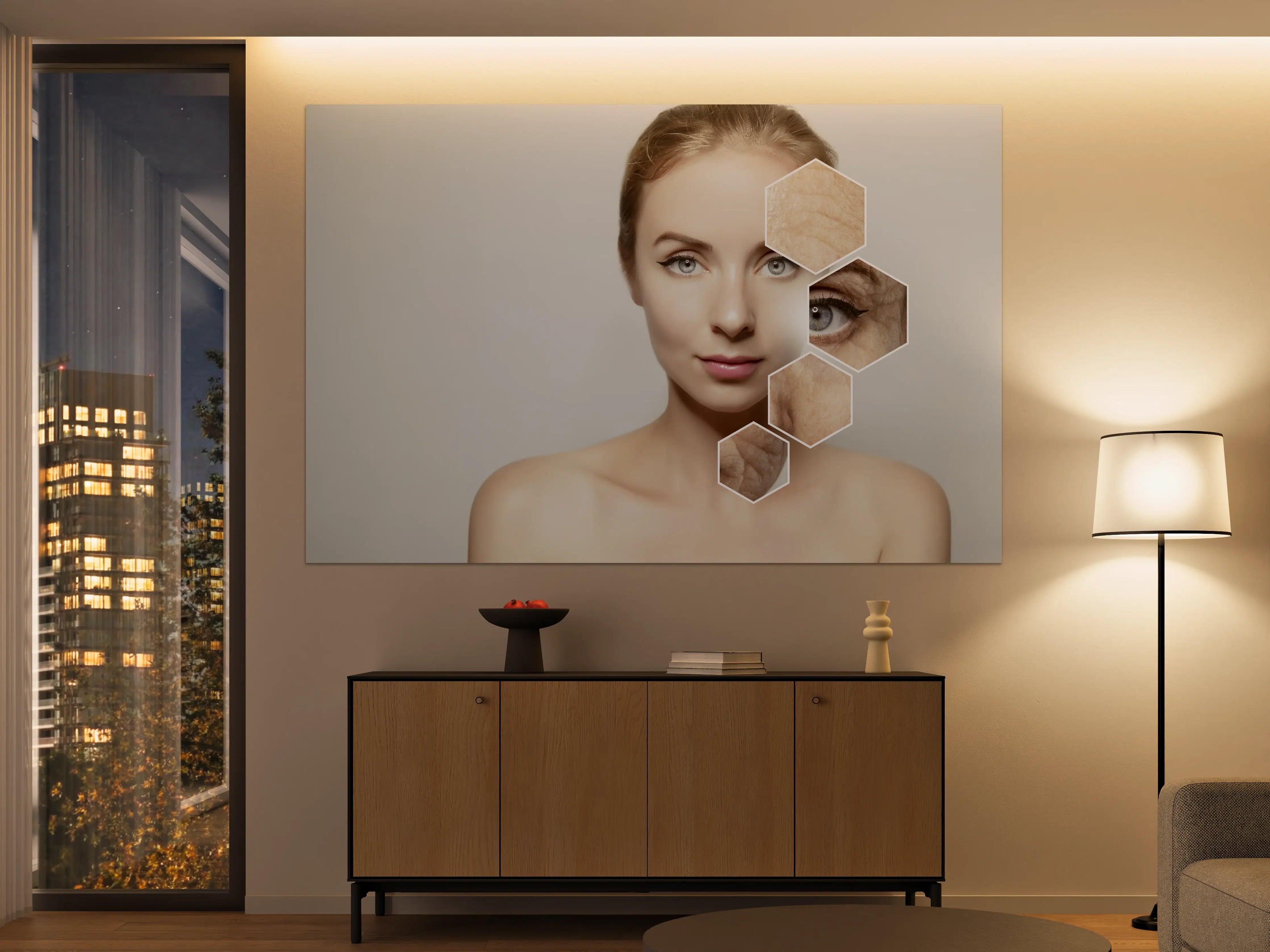 Große Wandbilder - Junge Frau mit Grafikelementen alter Haut