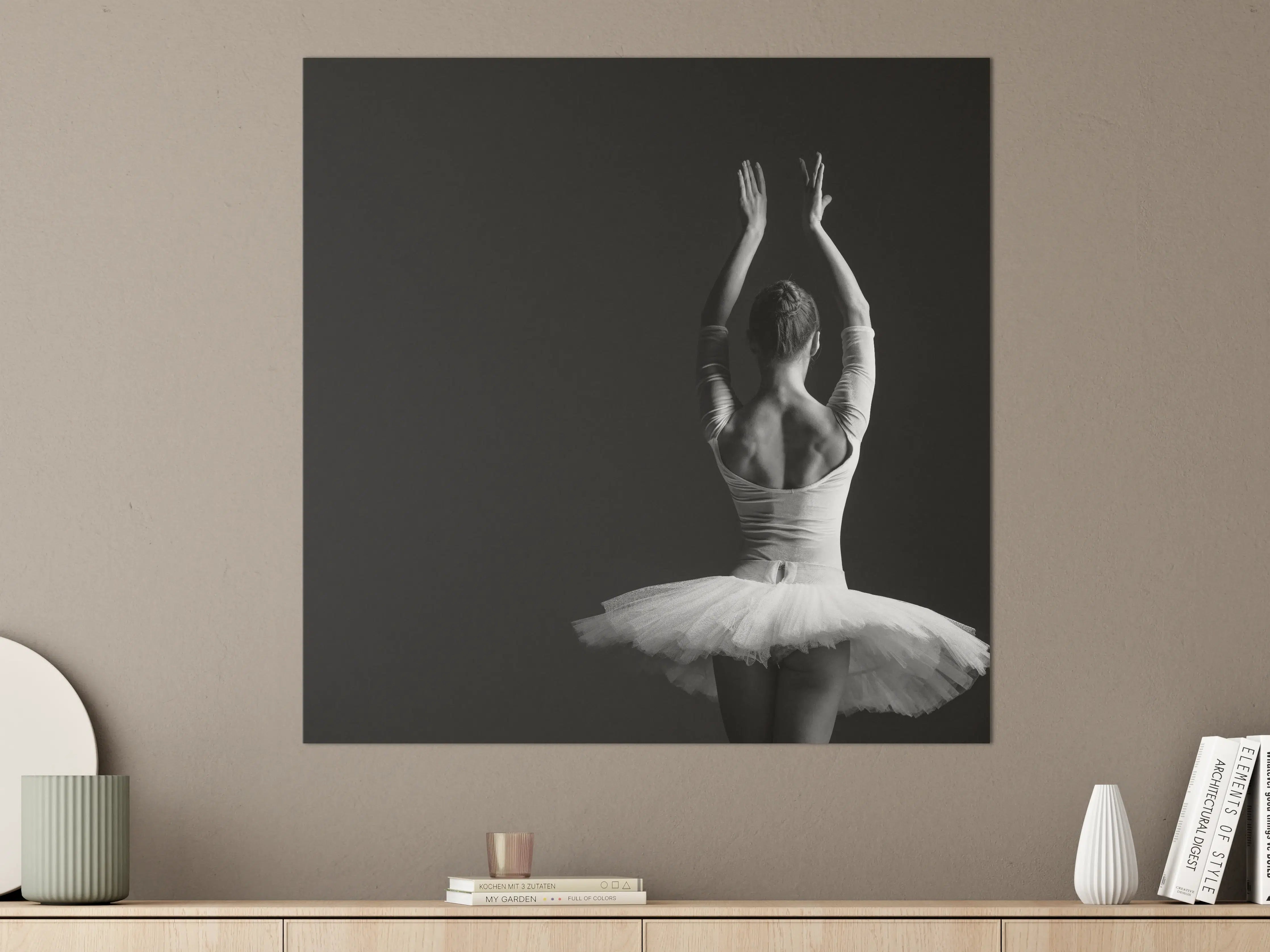 Große Wandbilder - Junge posierende Ballerina