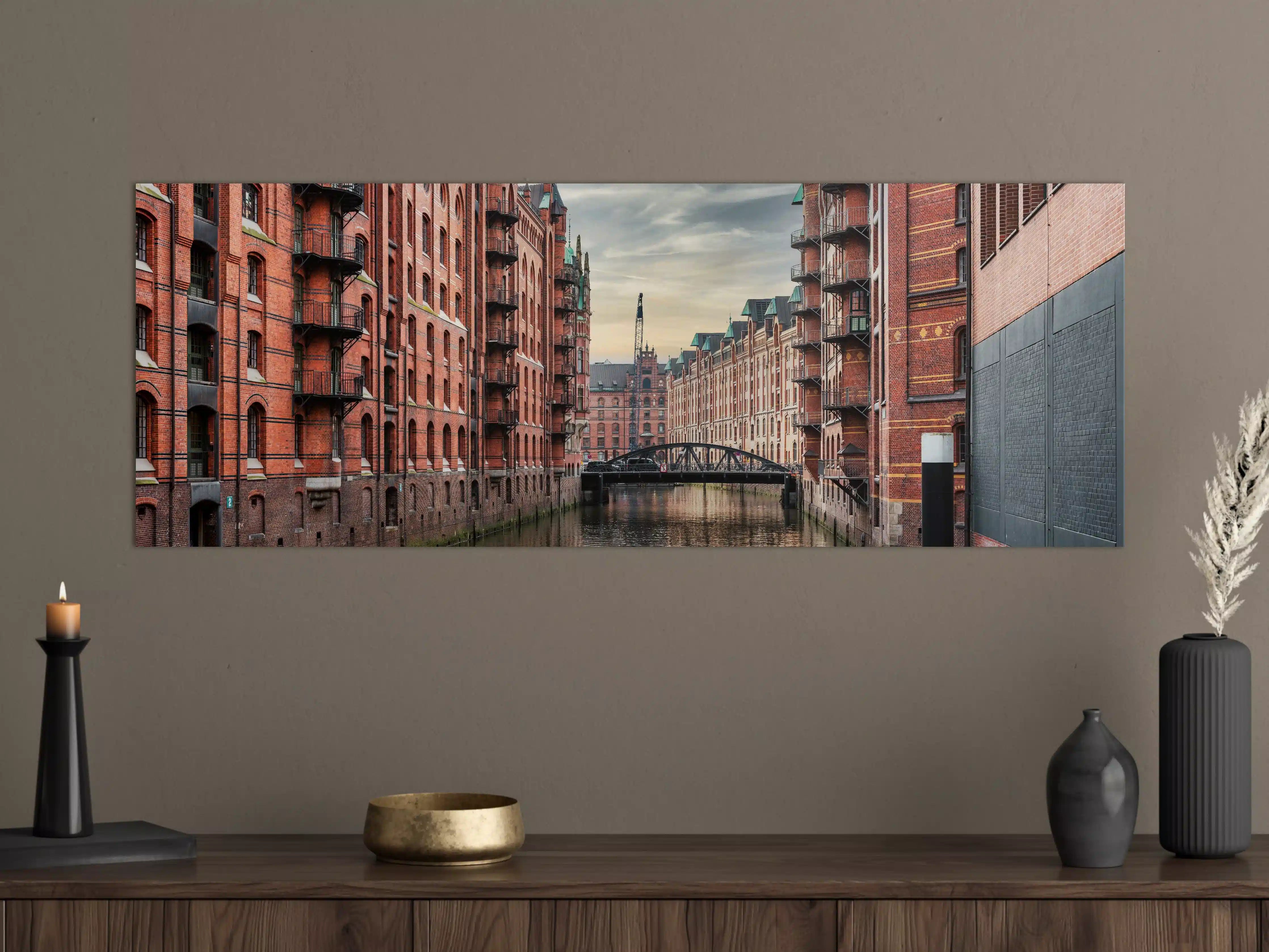 Große Wandbilder - Kanal in der alten Speicherstadt