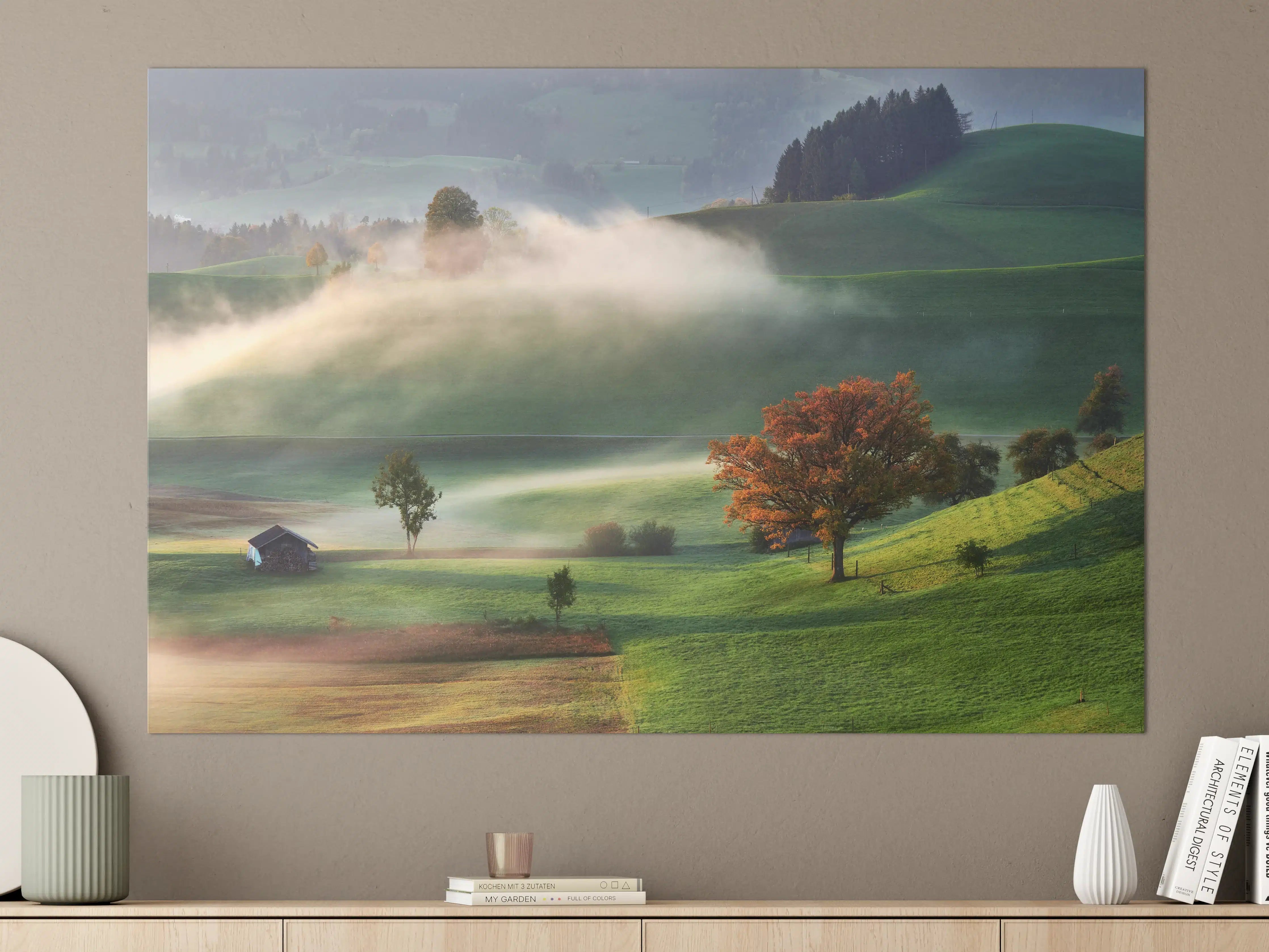 Große Wandbilder - Landschaft mit buntem Baum und Morgennebel