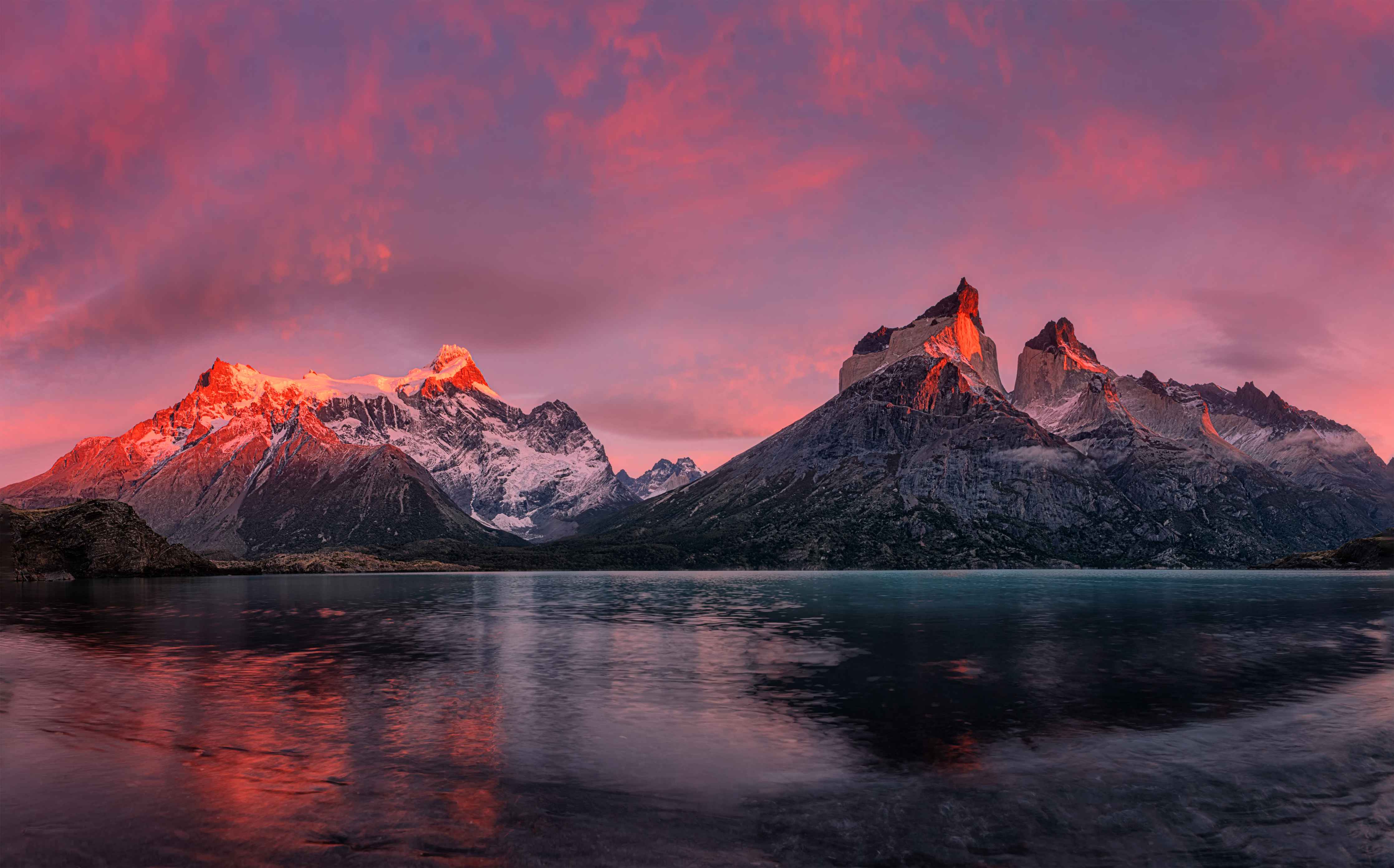 Große Wandbilder-Majestätischer Berg bei Sonnenuntergang