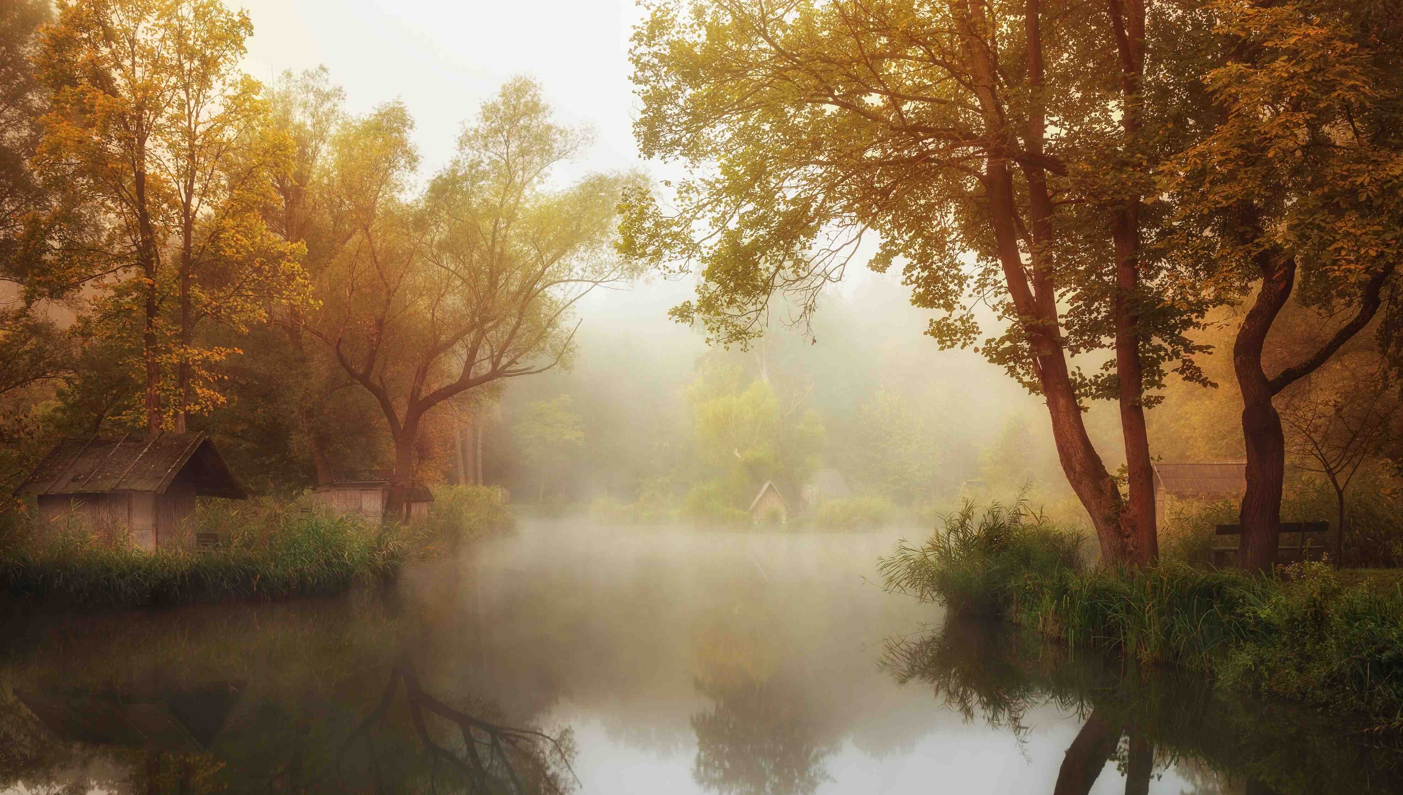 Große Wandbilder-Malerische Herbstlandschaft am Fluss