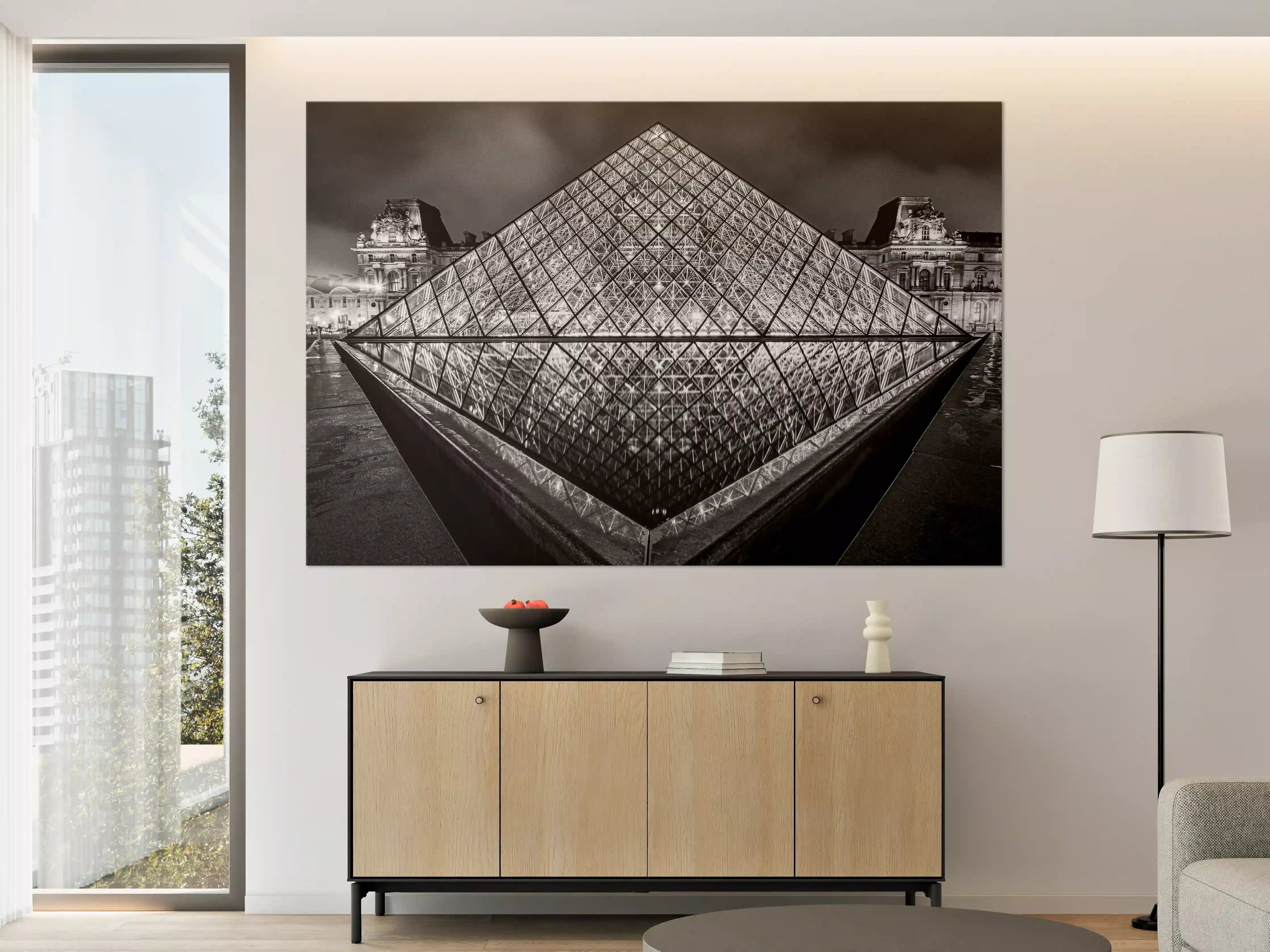 Große Wandbilder - Moderne Pyramidenstruktur bei Nacht