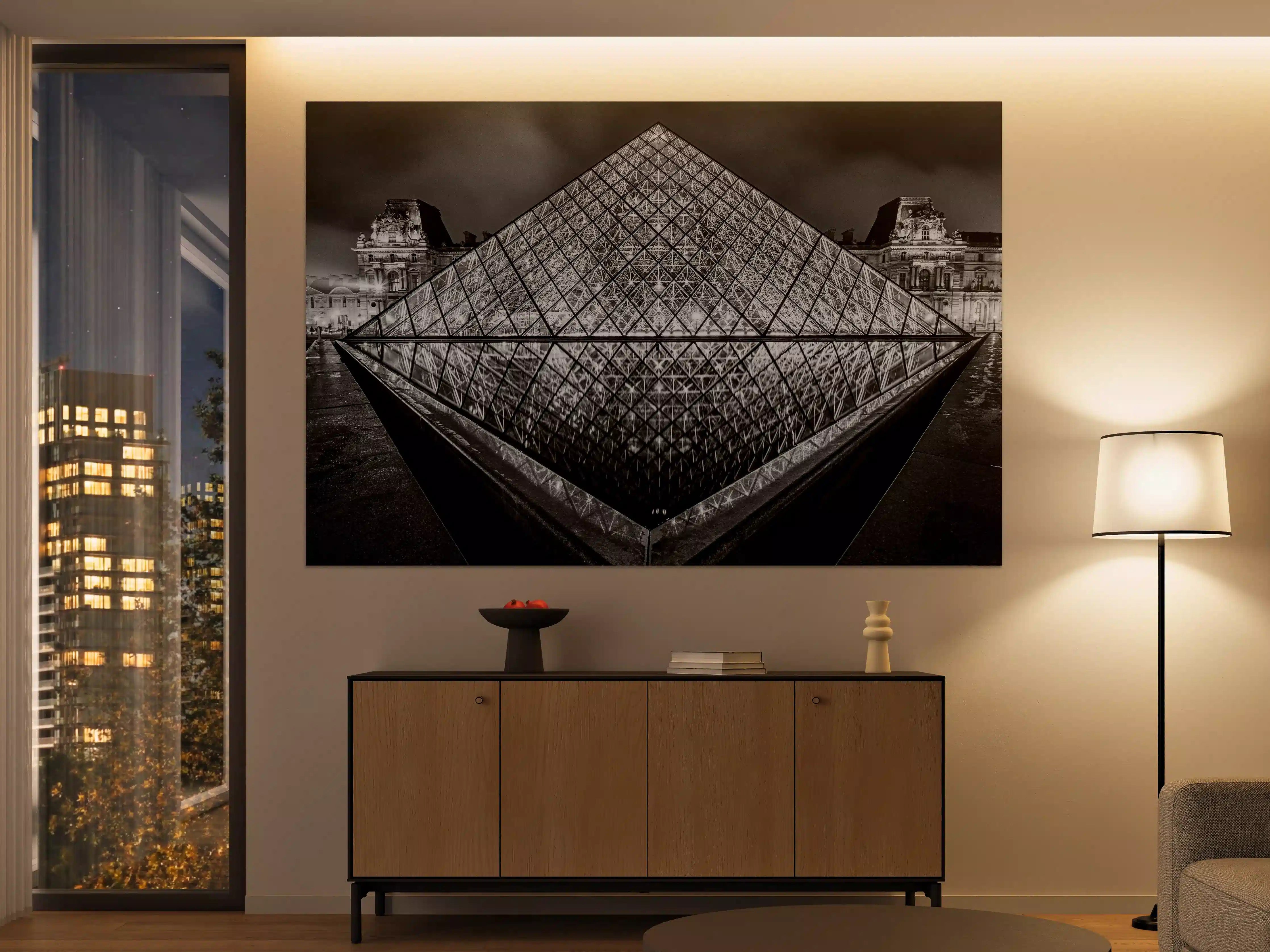 Große Wandbilder - Moderne Pyramidenstruktur bei Nacht