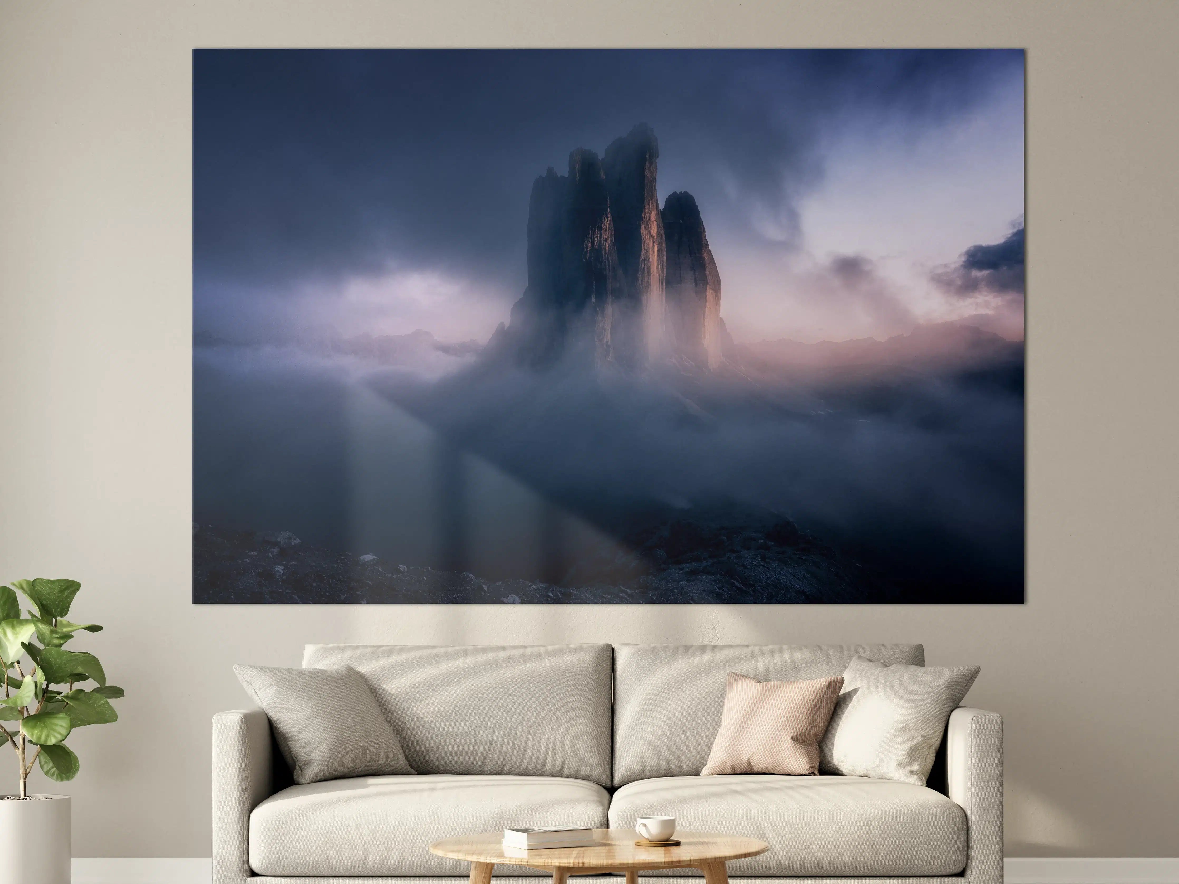 Große Wandbilder - Mystische Berggipfel im Nebel