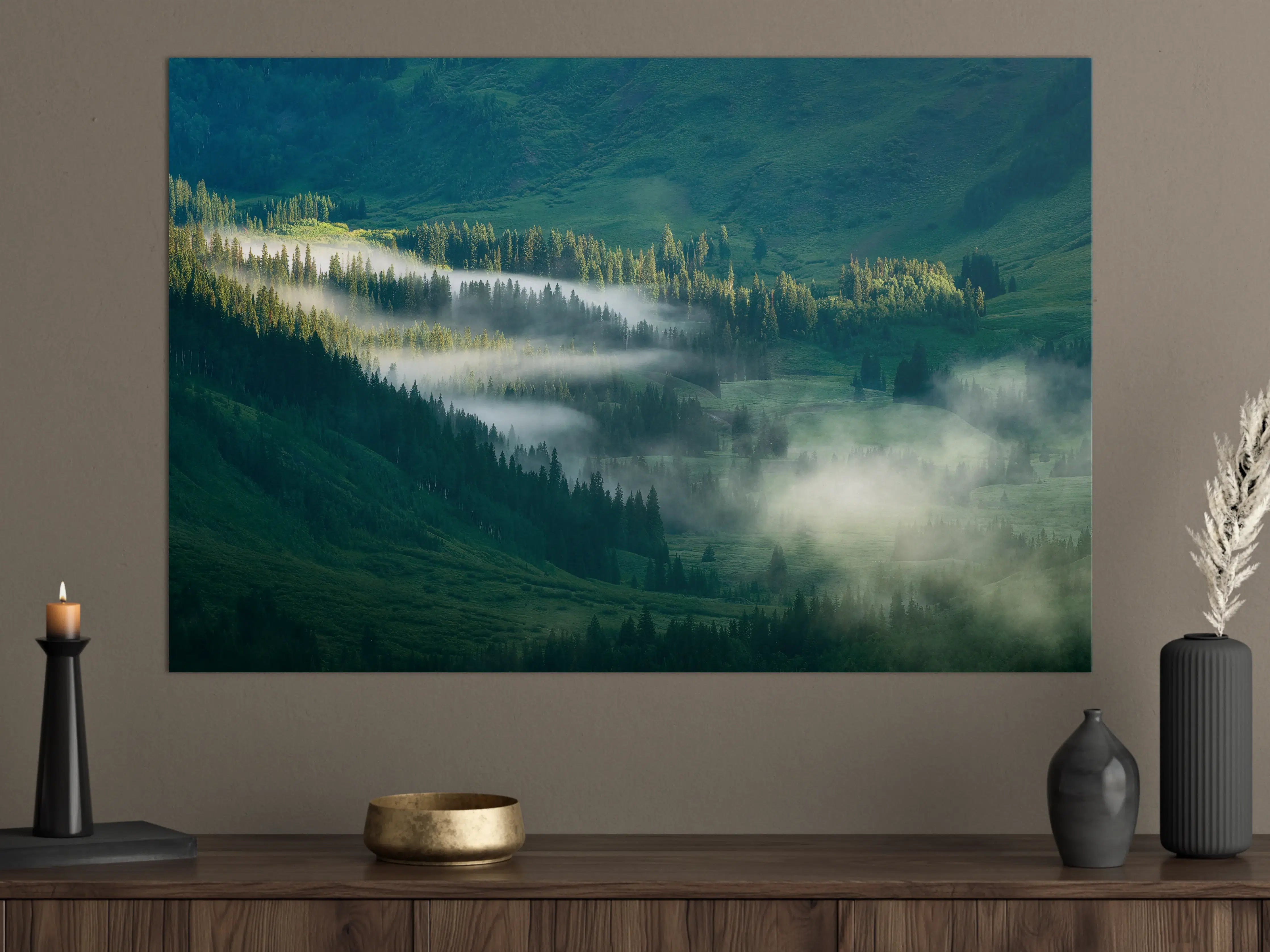 Große Wandbilder - Neblige Berglandschaft im Morgenlicht