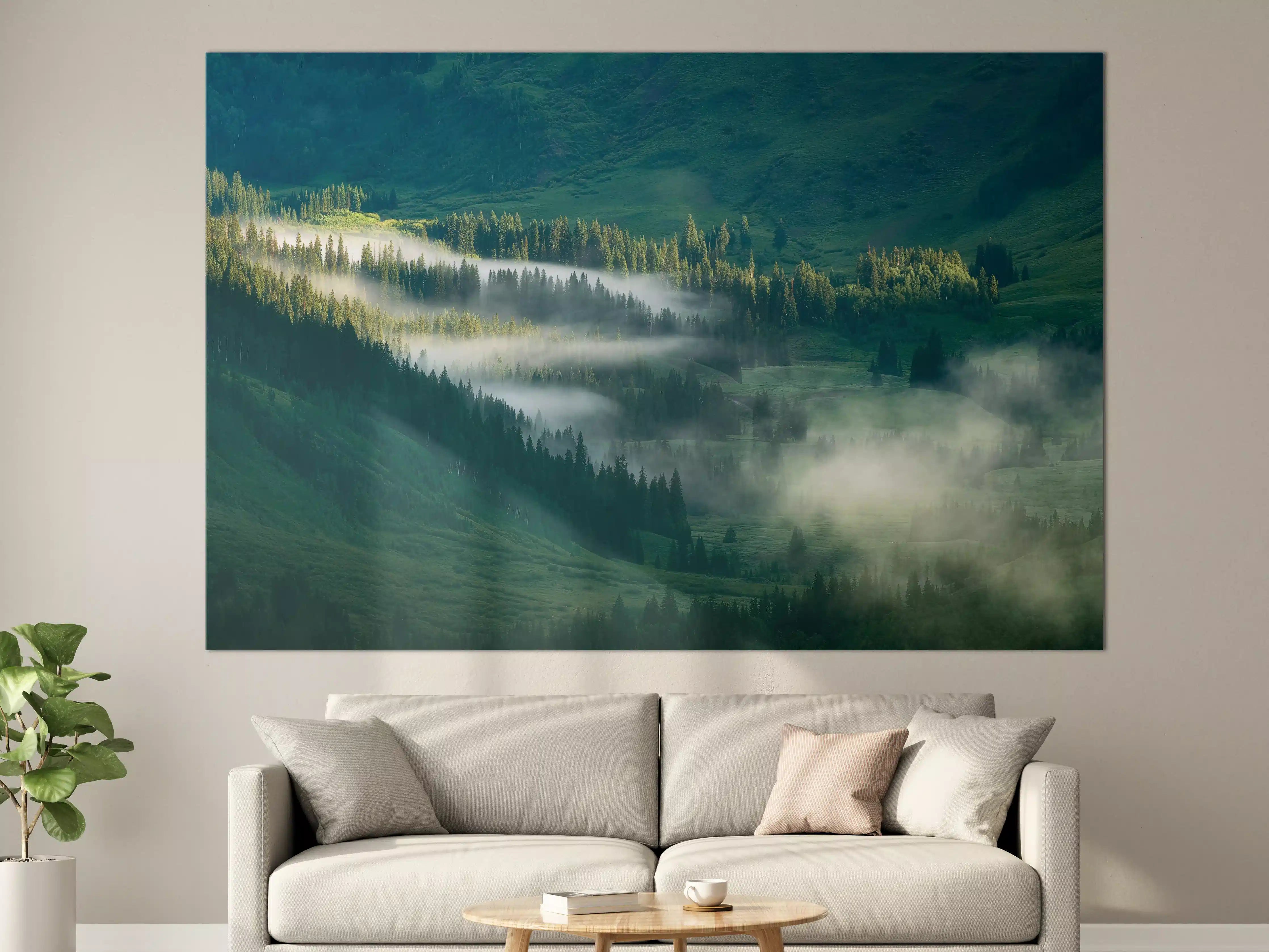 Große Wandbilder - Neblige Berglandschaft im Morgenlicht