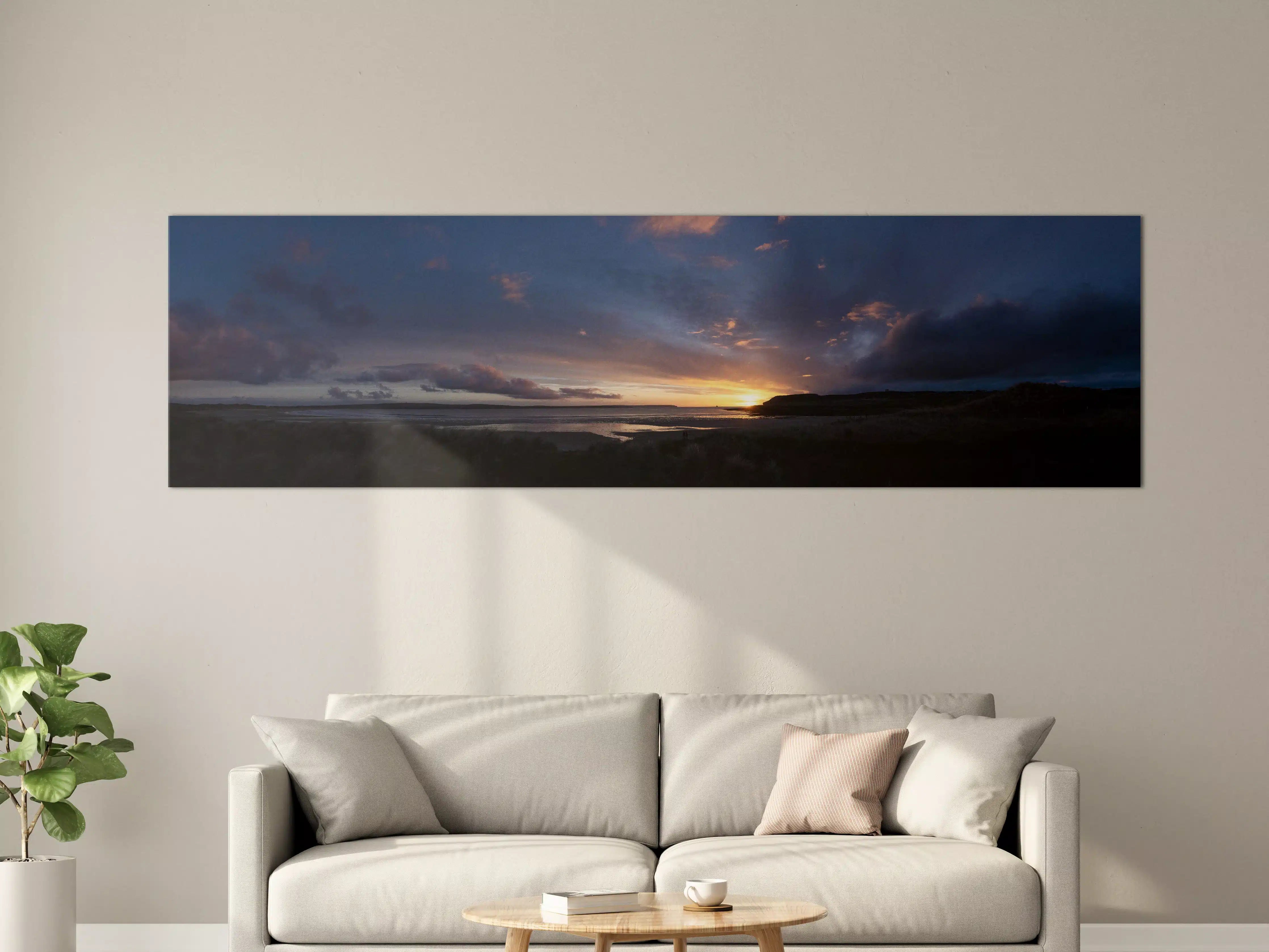 Große Wandbilder - Panoramischer Sonnenuntergang über ruhigem Wasser