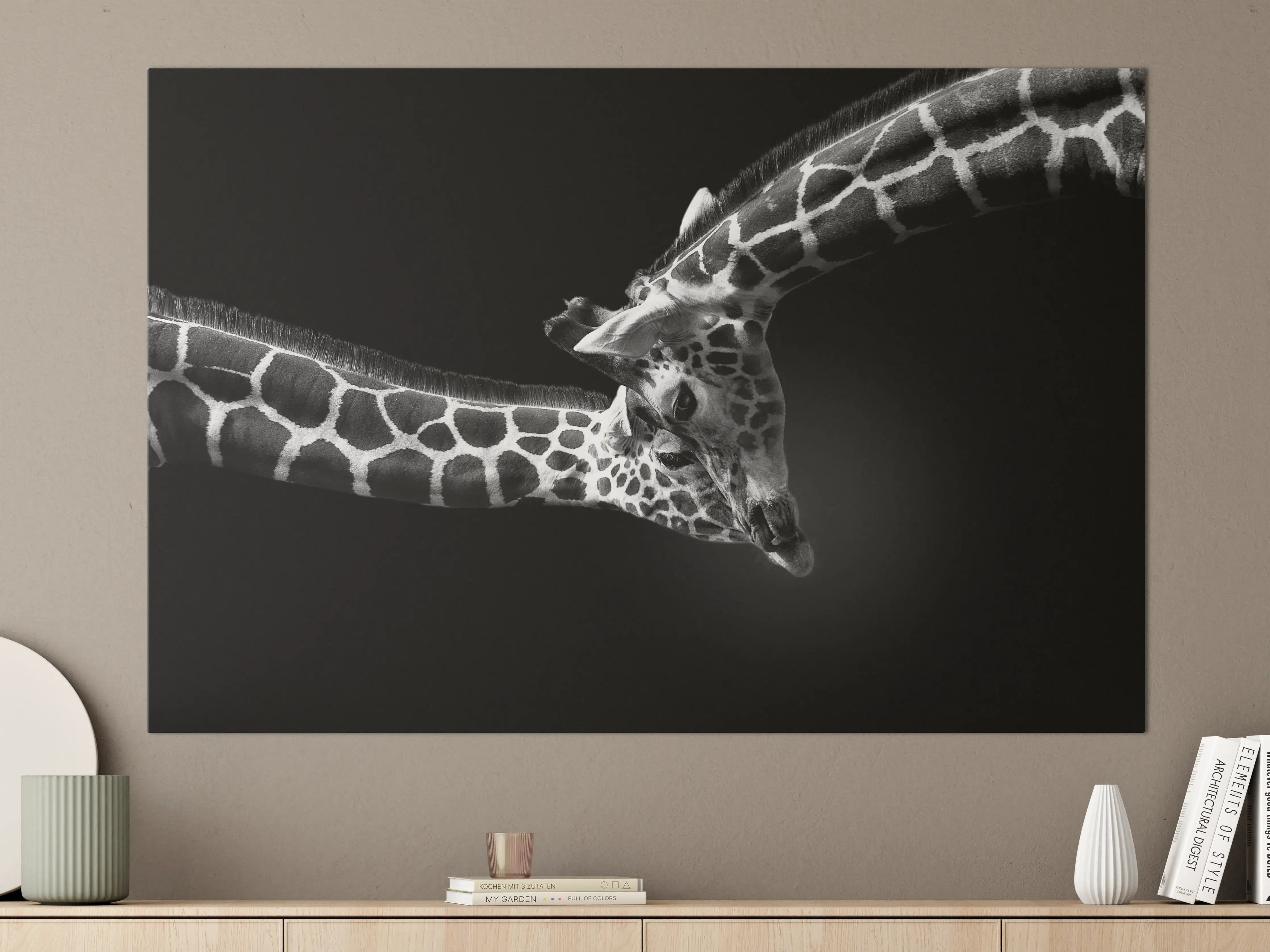 Große Wandbilder - Schwarz-Weiß-Giraffe in Bewegung