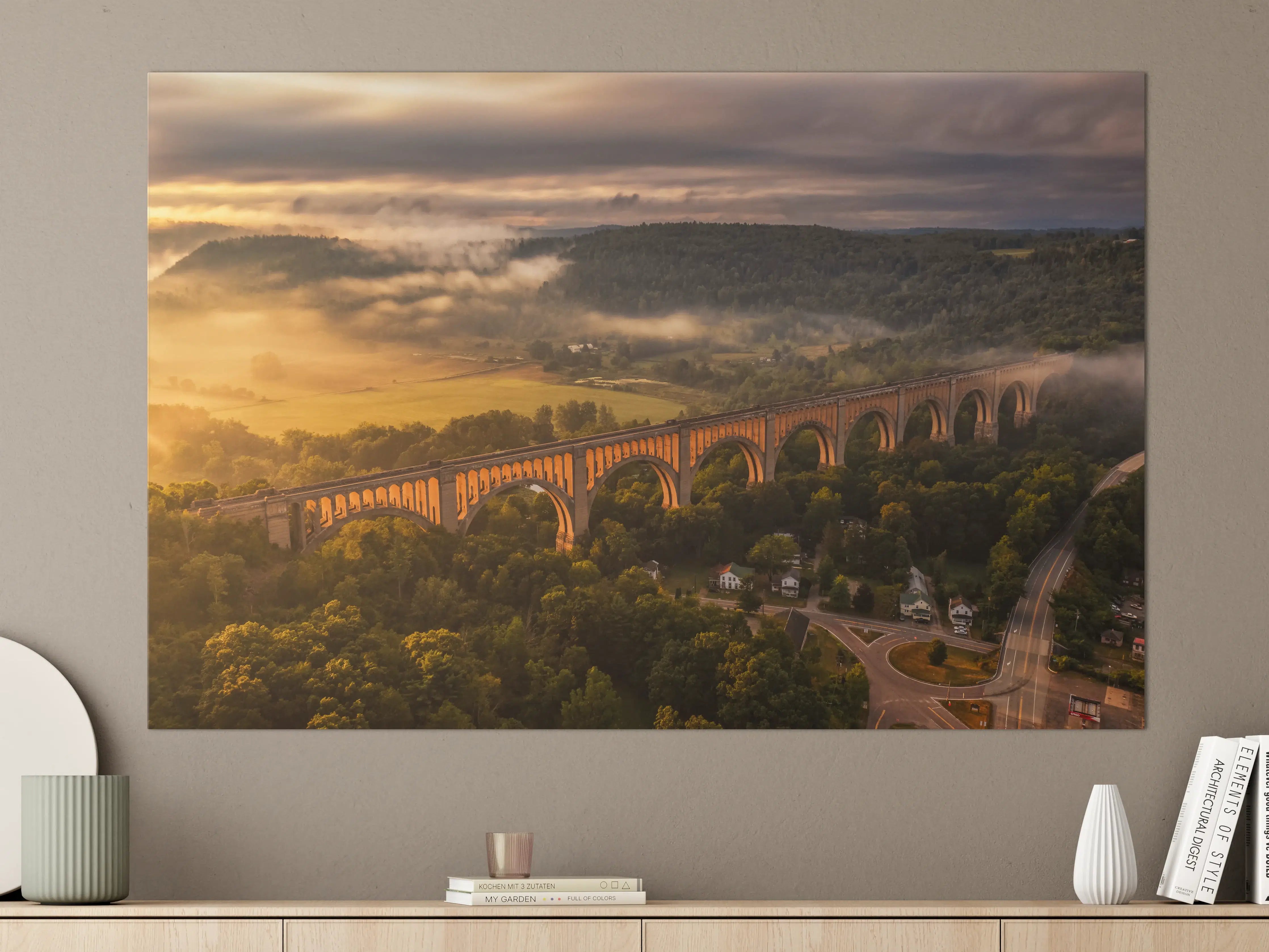 Große Wandbilder - Sonnenaufgang über der alten Eisenbahnbrücke