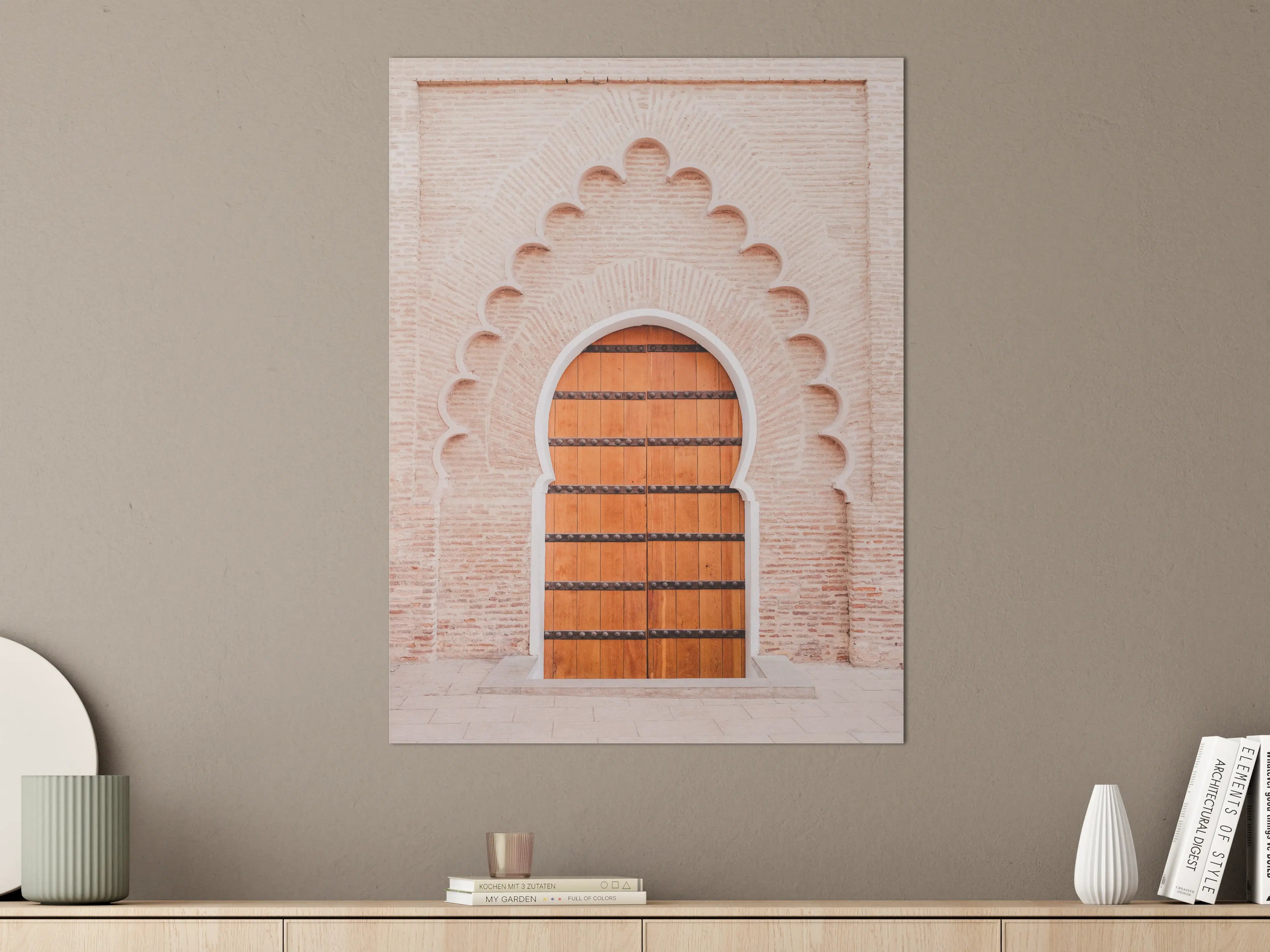 Große Wandbilder - Traditionelle Moschee-Architektur mit Holztür