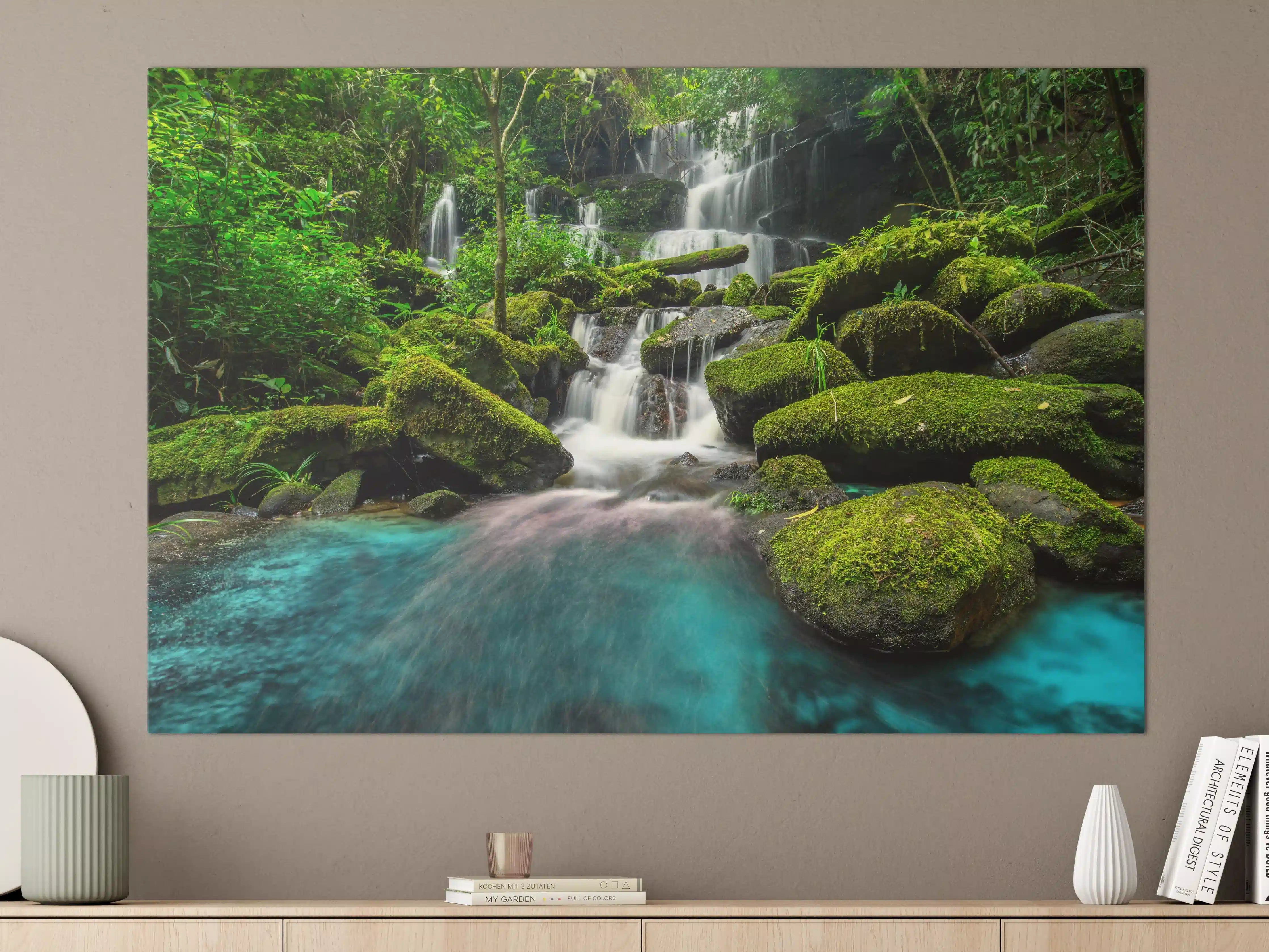 Große Wandbilder - Wasserfall im grünen Dschungel von Thailand