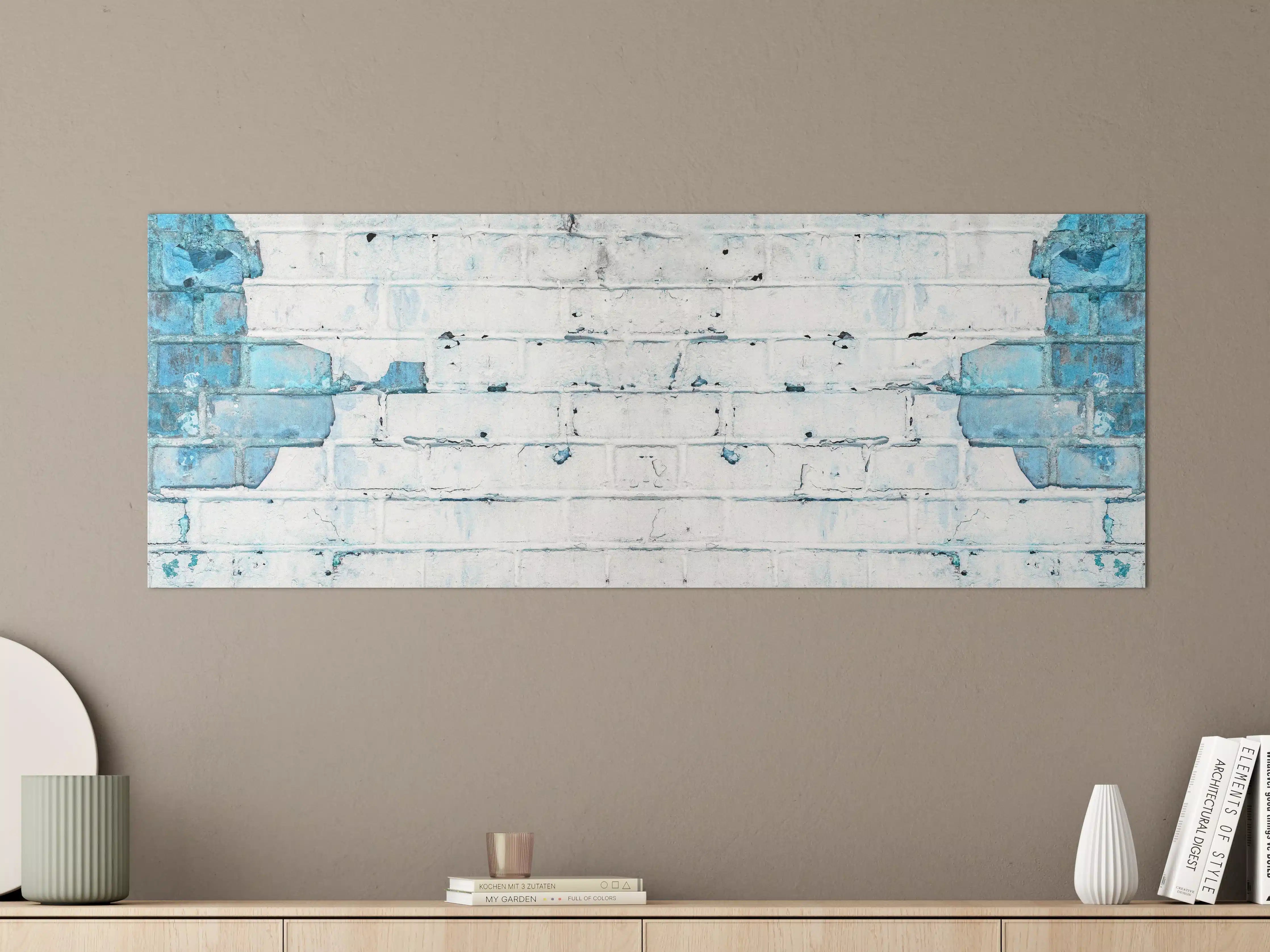 Große Wandbilder - Weiß blau beschädigte Backsteinmauer