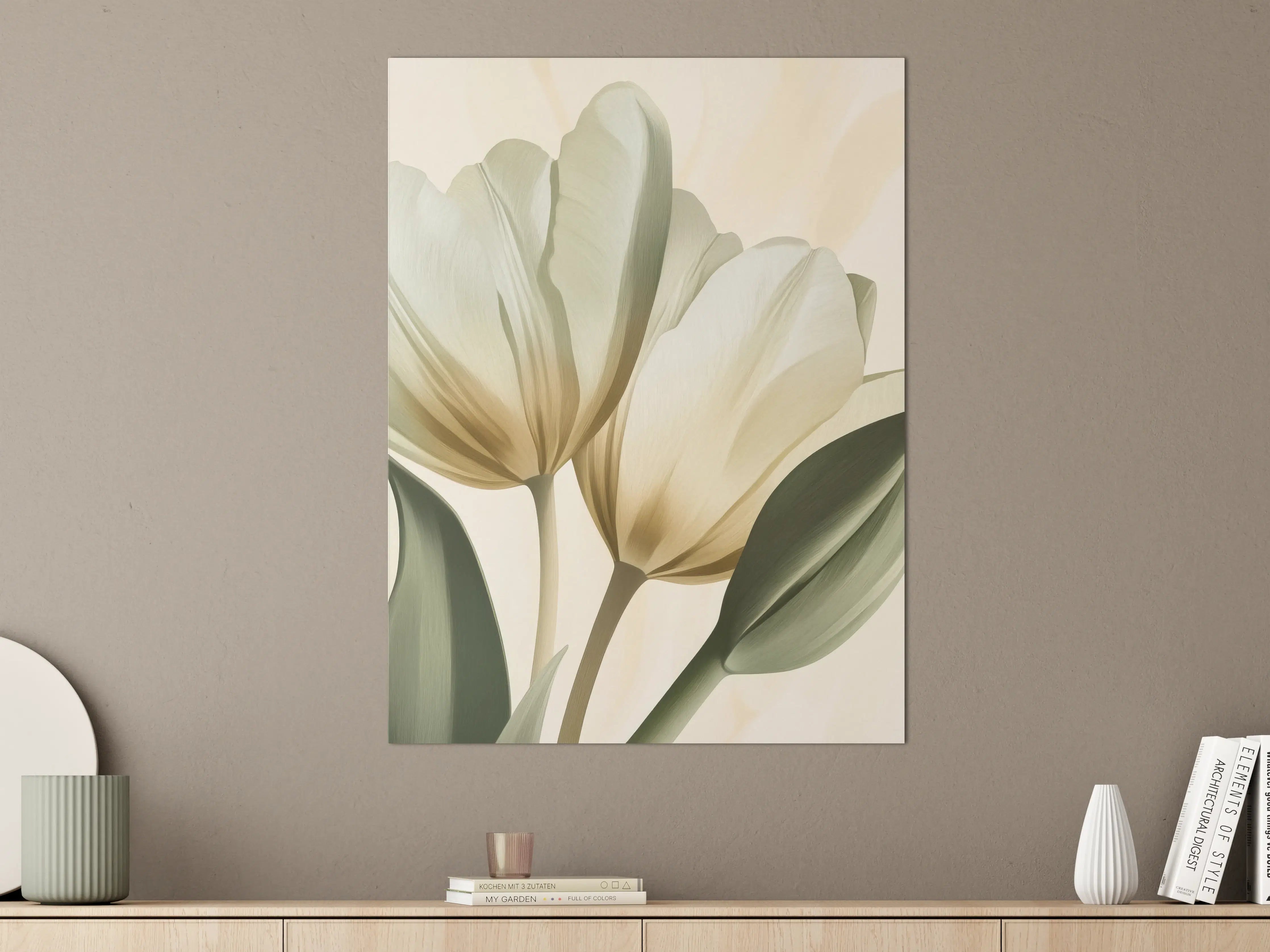 Große Wandbilder - Weiß-graue Tulpen mit grünen Blättern