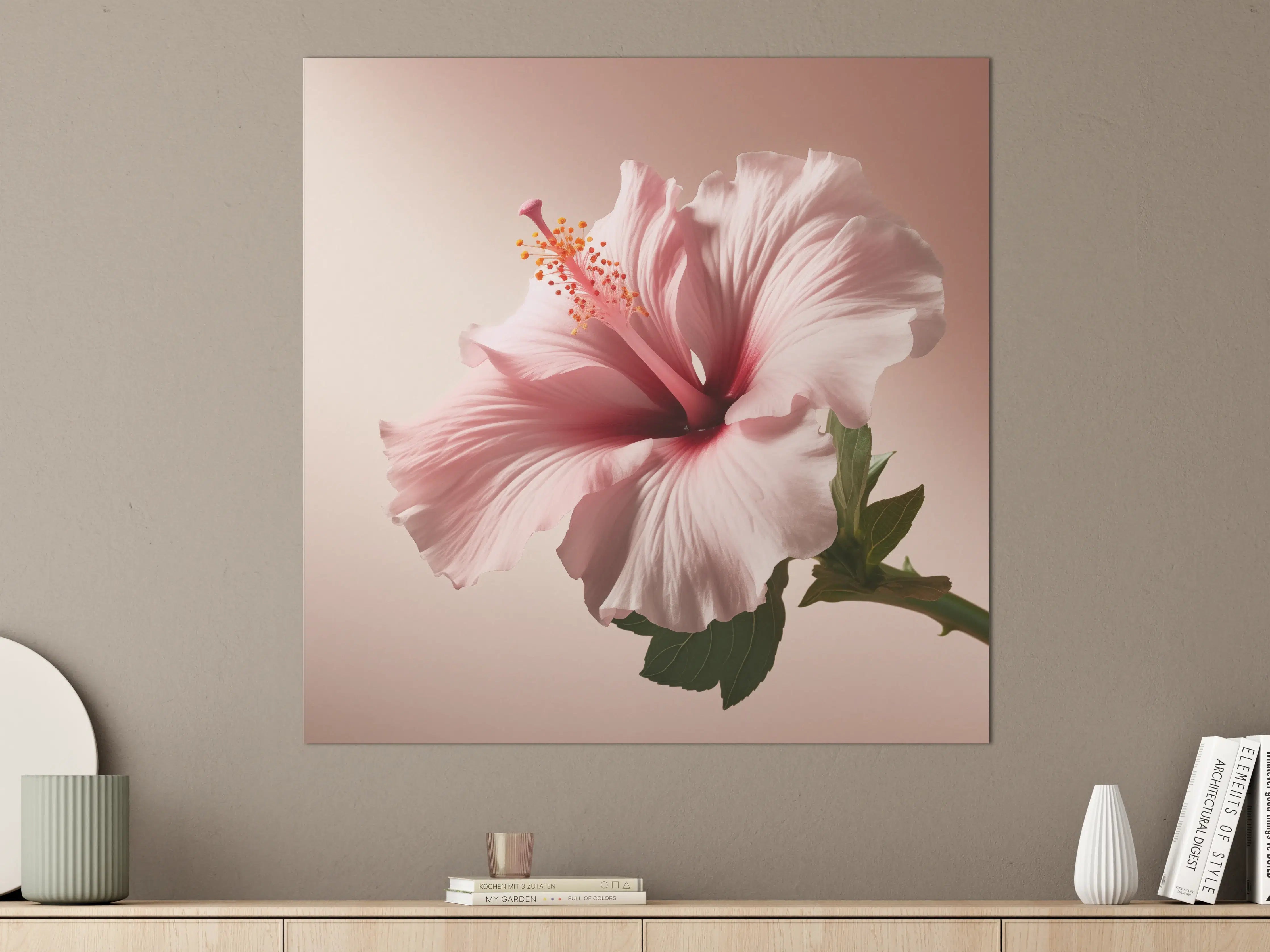 Große Wandbilder - Zarte Hibiskusblüte in Pastellfarben
