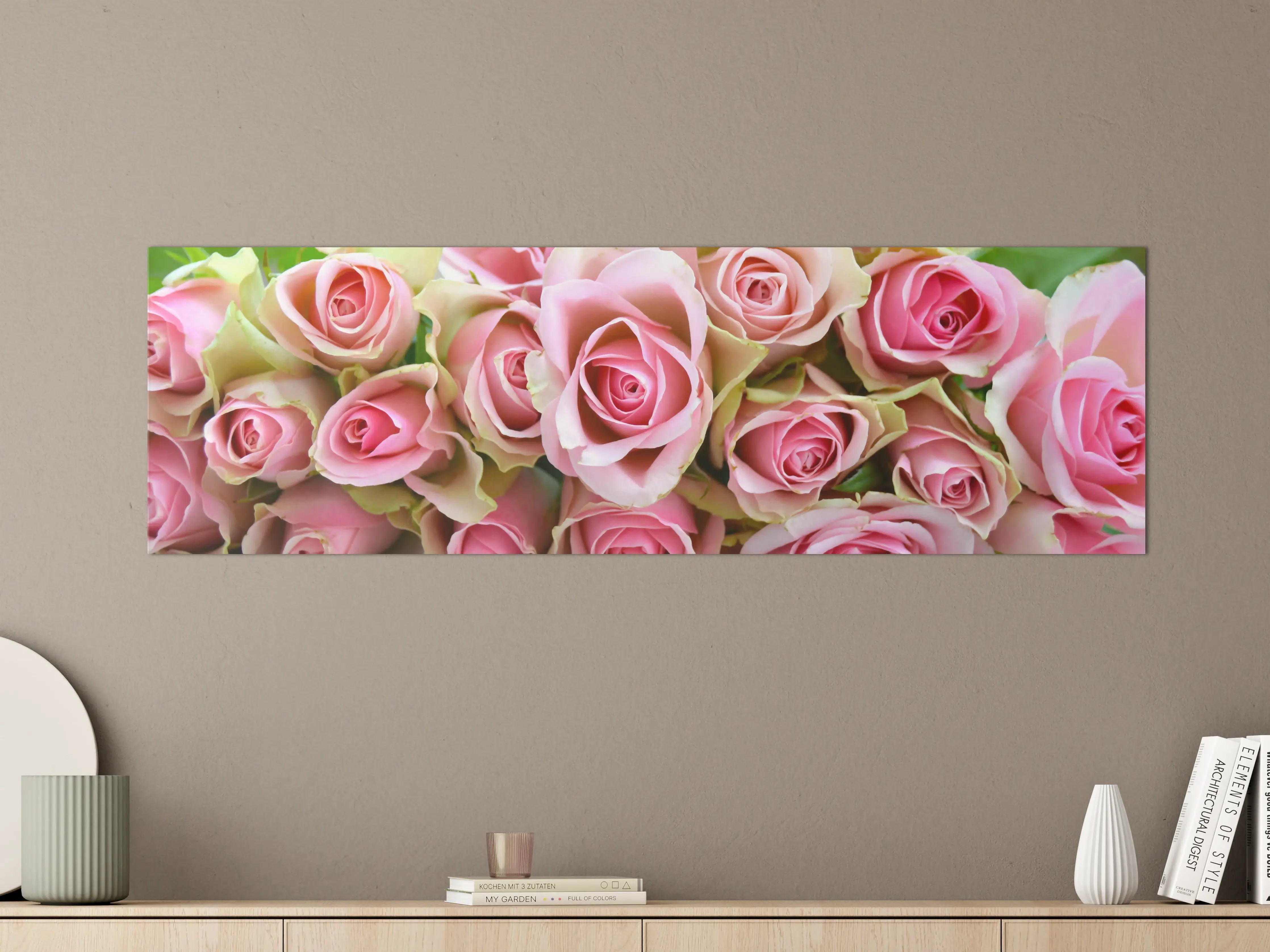 Große Wandbilder - Zarte rosa Rosensträuße mit grünen Blättern