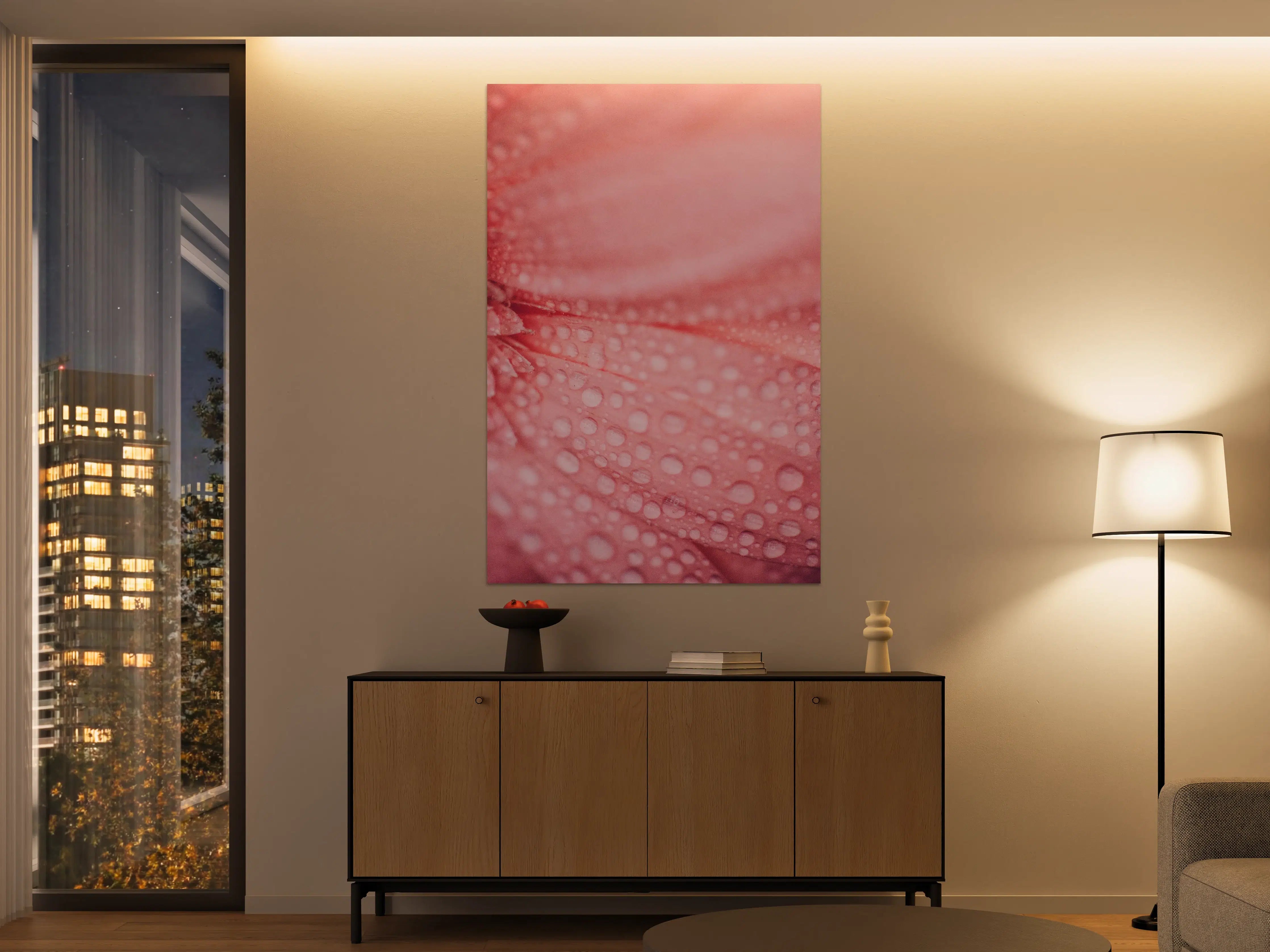 Große Wandbilder - Zartrosa Blumenblüte mit Wassertröpfchen