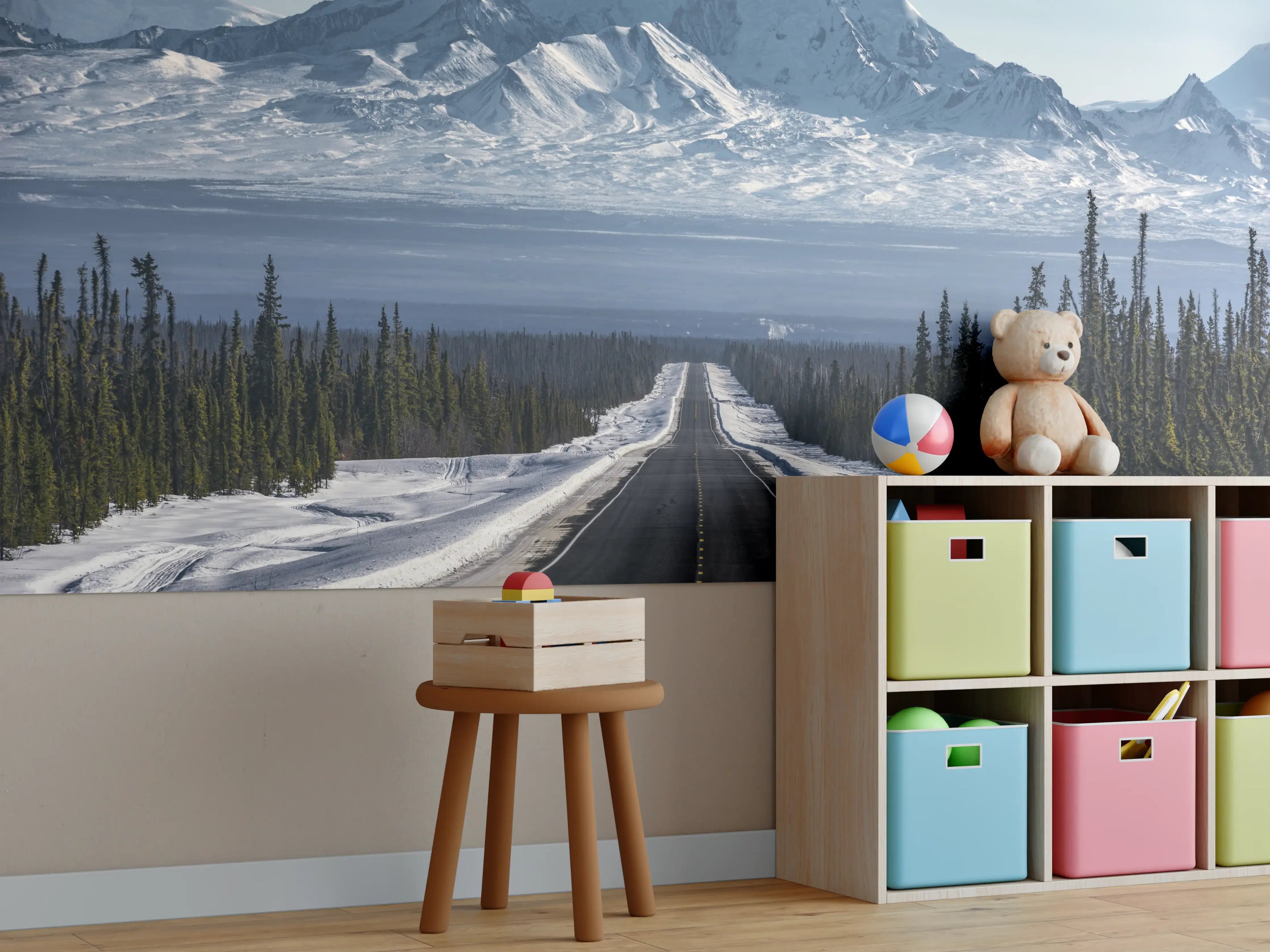 Kinderzimmer Wandgestaltung - Alaskas Bergstraße im Winter