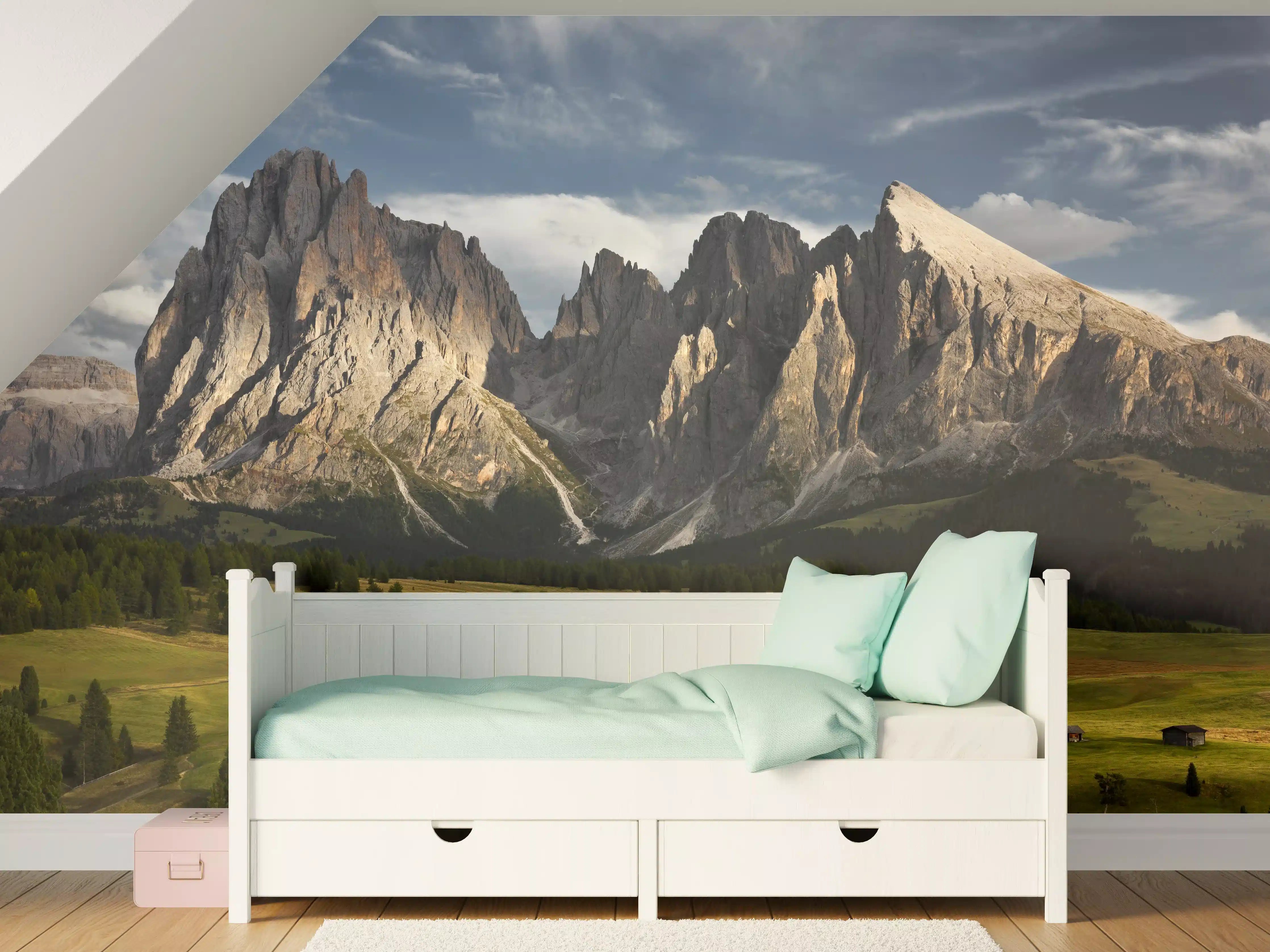 Kinderzimmer Wandgestaltung - Alpenpanorama Dolomiten Wiese