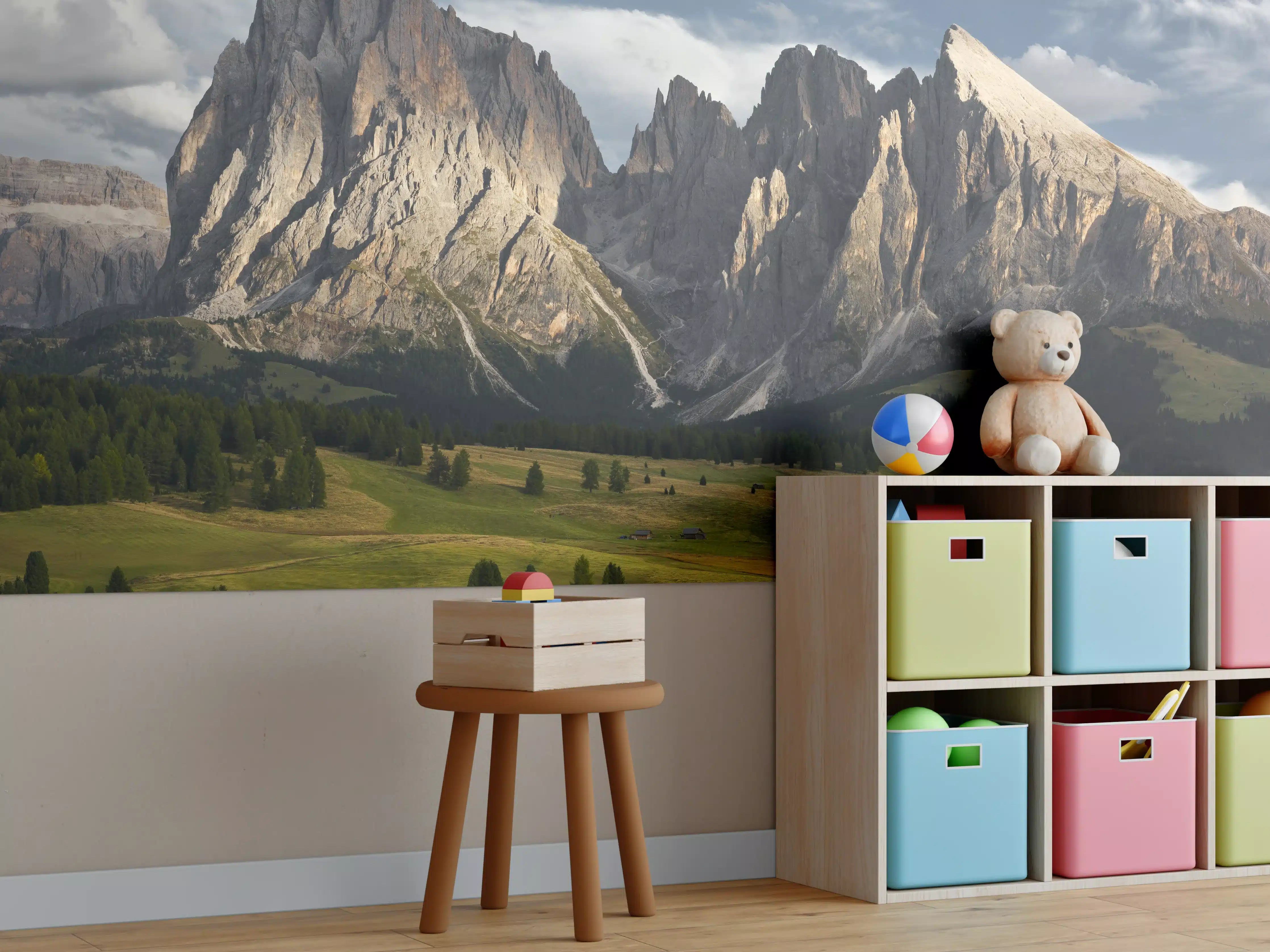 Kinderzimmer Wandgestaltung - Alpenpanorama Dolomiten Wiese