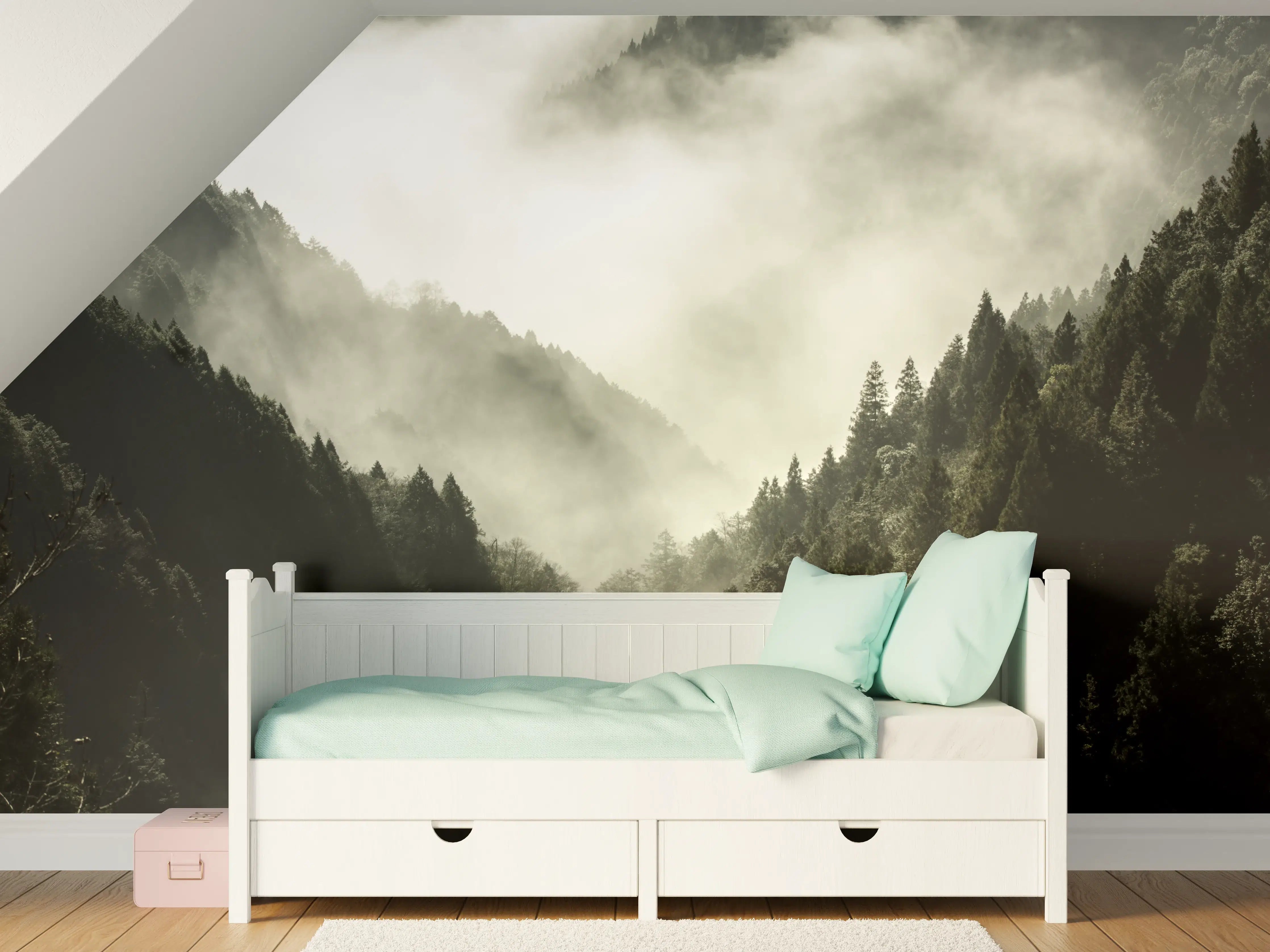 Kinderzimmer Wandgestaltung - Berg bedeckt in Nebel und Wolken