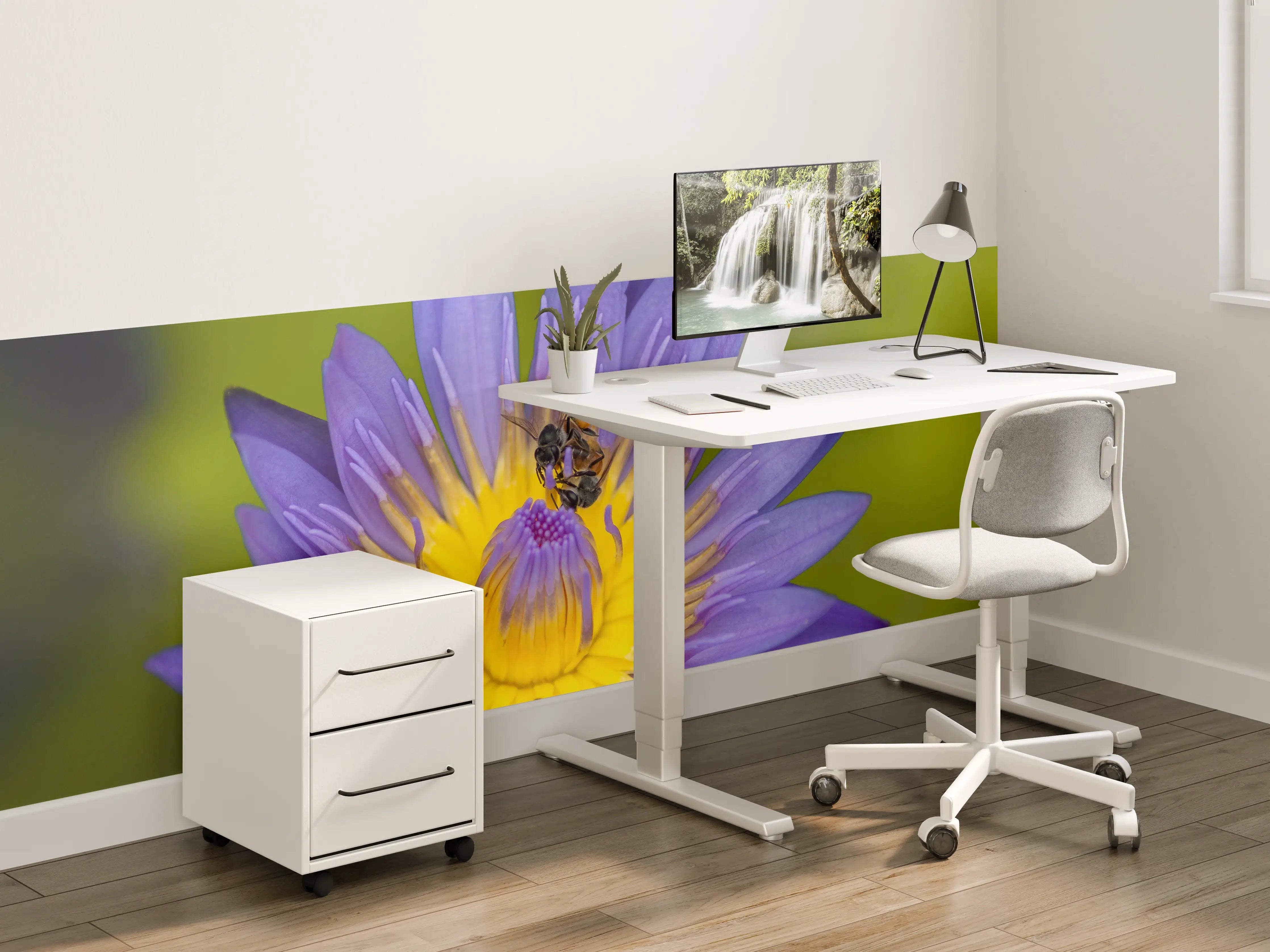 Kinderzimmer Wandgestaltung - Biene sammelt Nektar