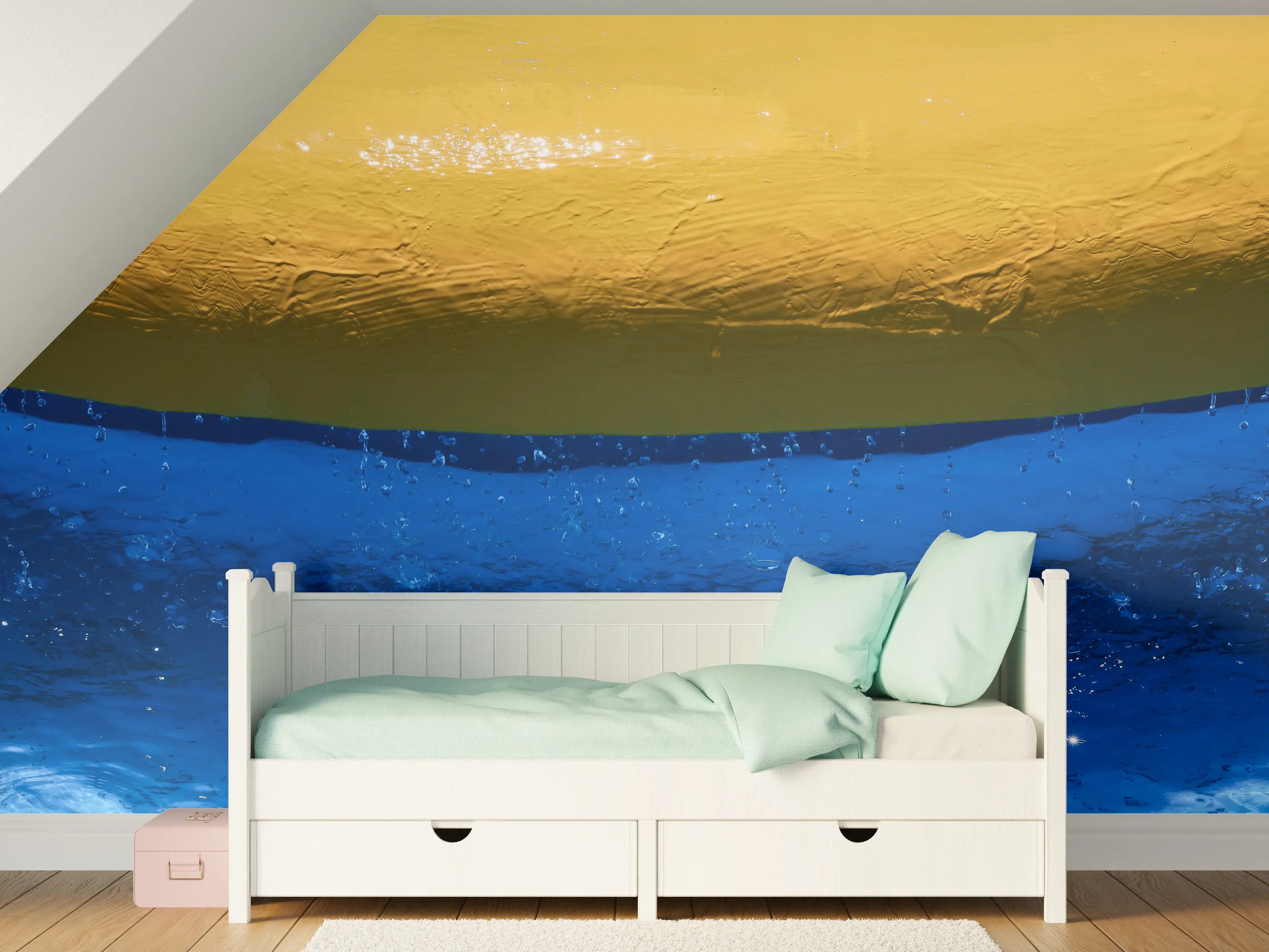 Kinderzimmer Wandgestaltung - Blau-Gelbes Pool-Design