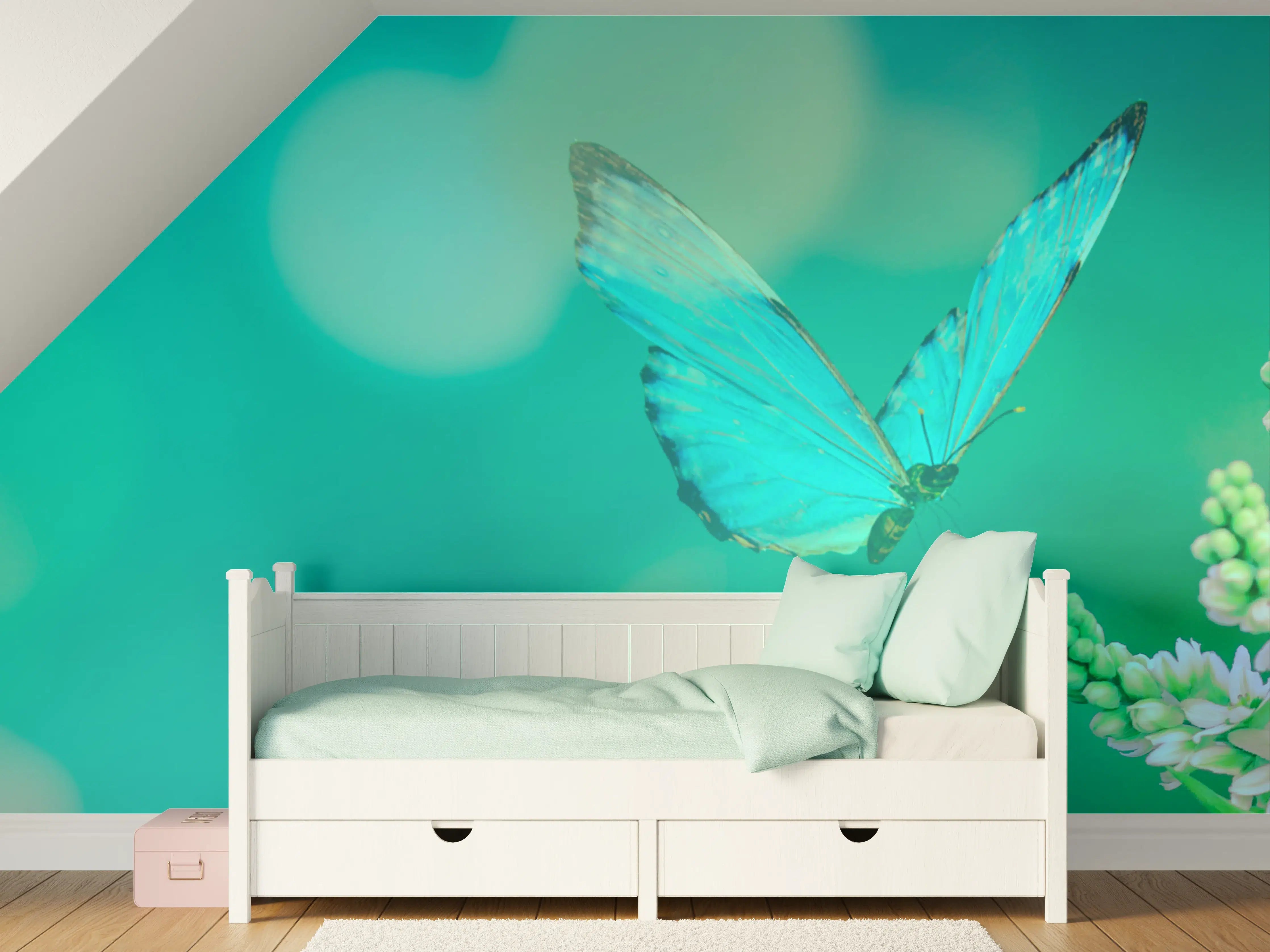 Kinderzimmer Wandgestaltung - Blaue Schmetterlinge und Blüten