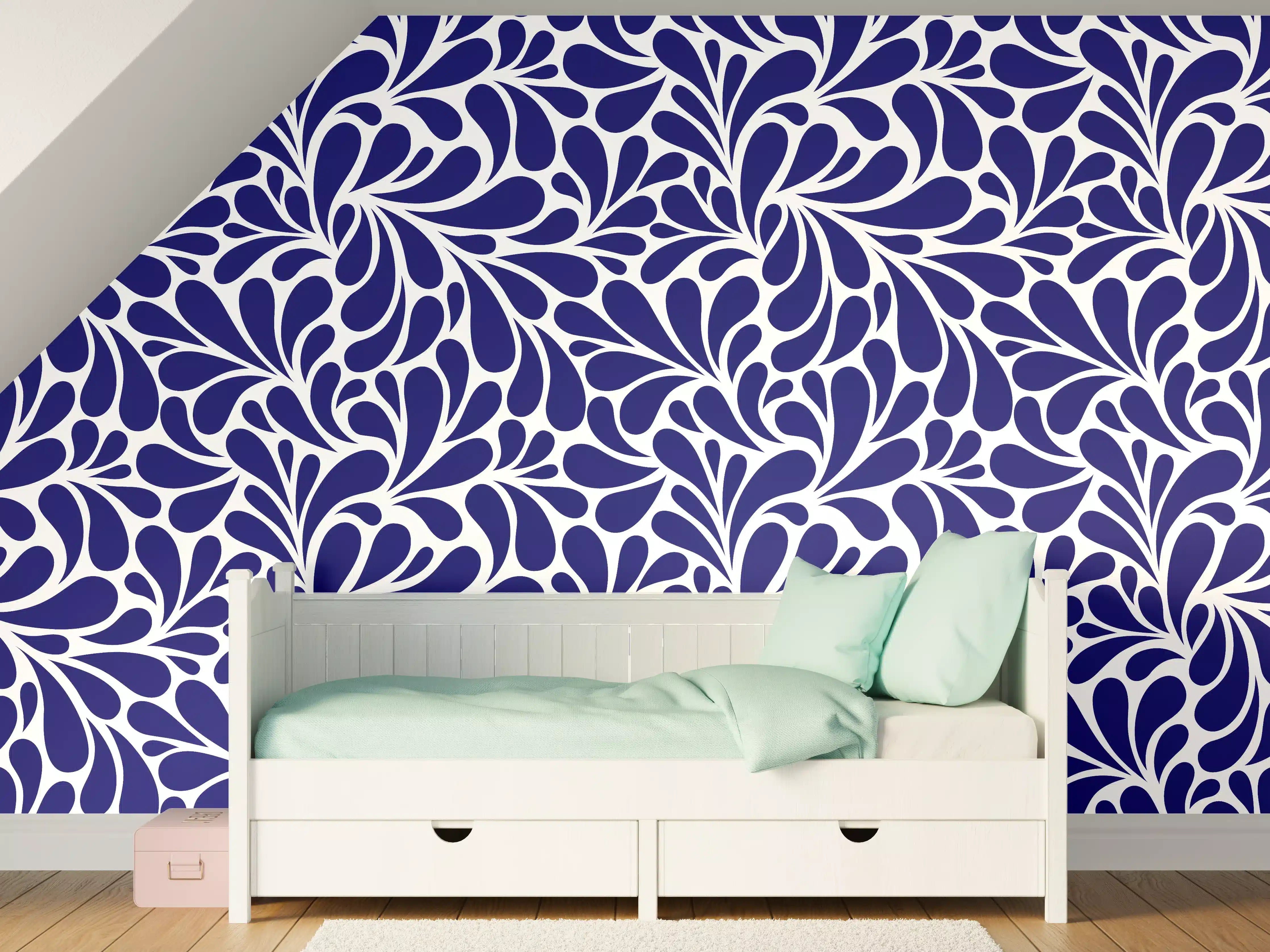 Kinderzimmer Wandgestaltung - Blaues Blumenmuster – Eleganz und Frische