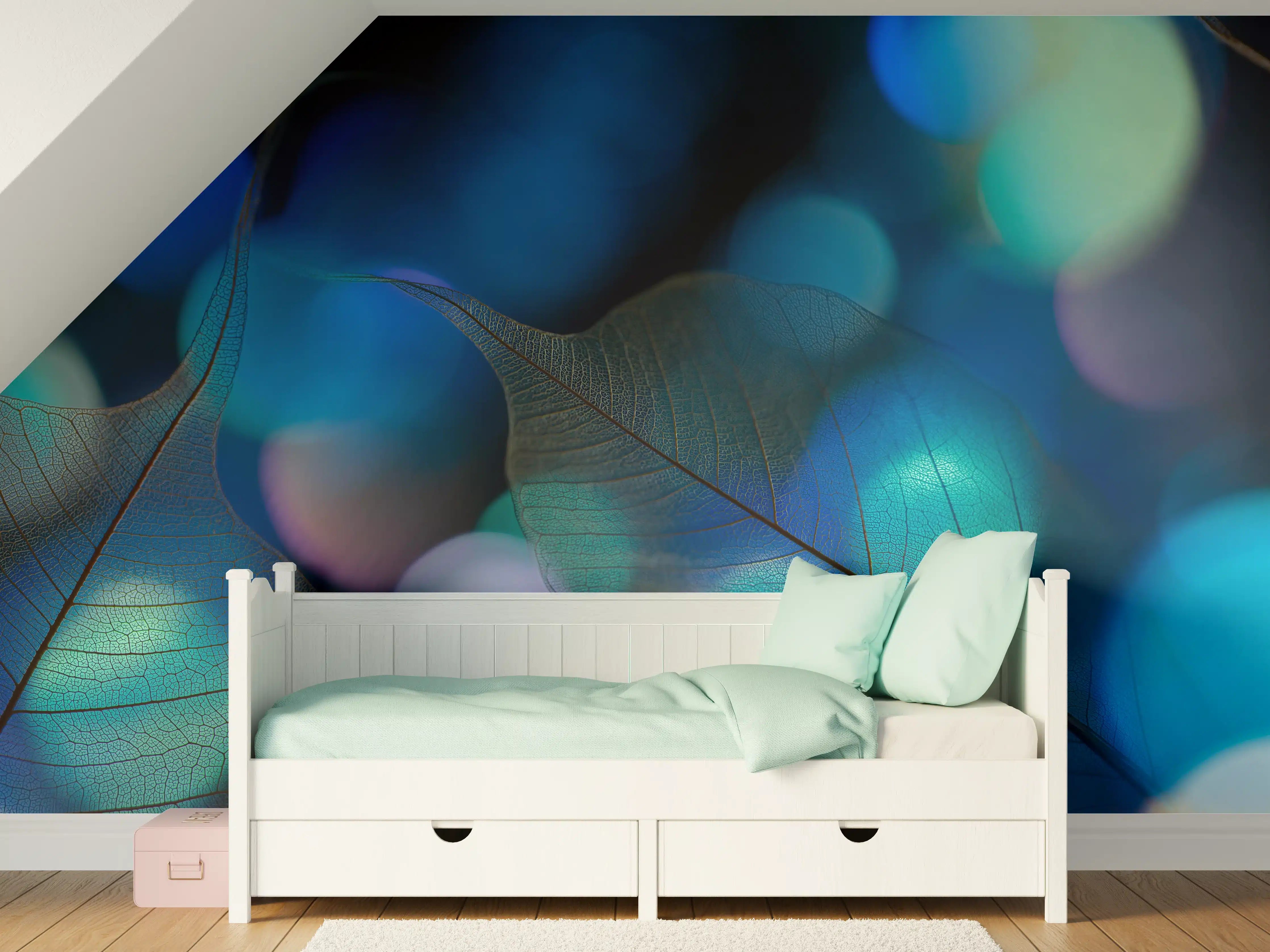 Kinderzimmer Wandgestaltung - Blaugrün Lichtspiel Blatttextur