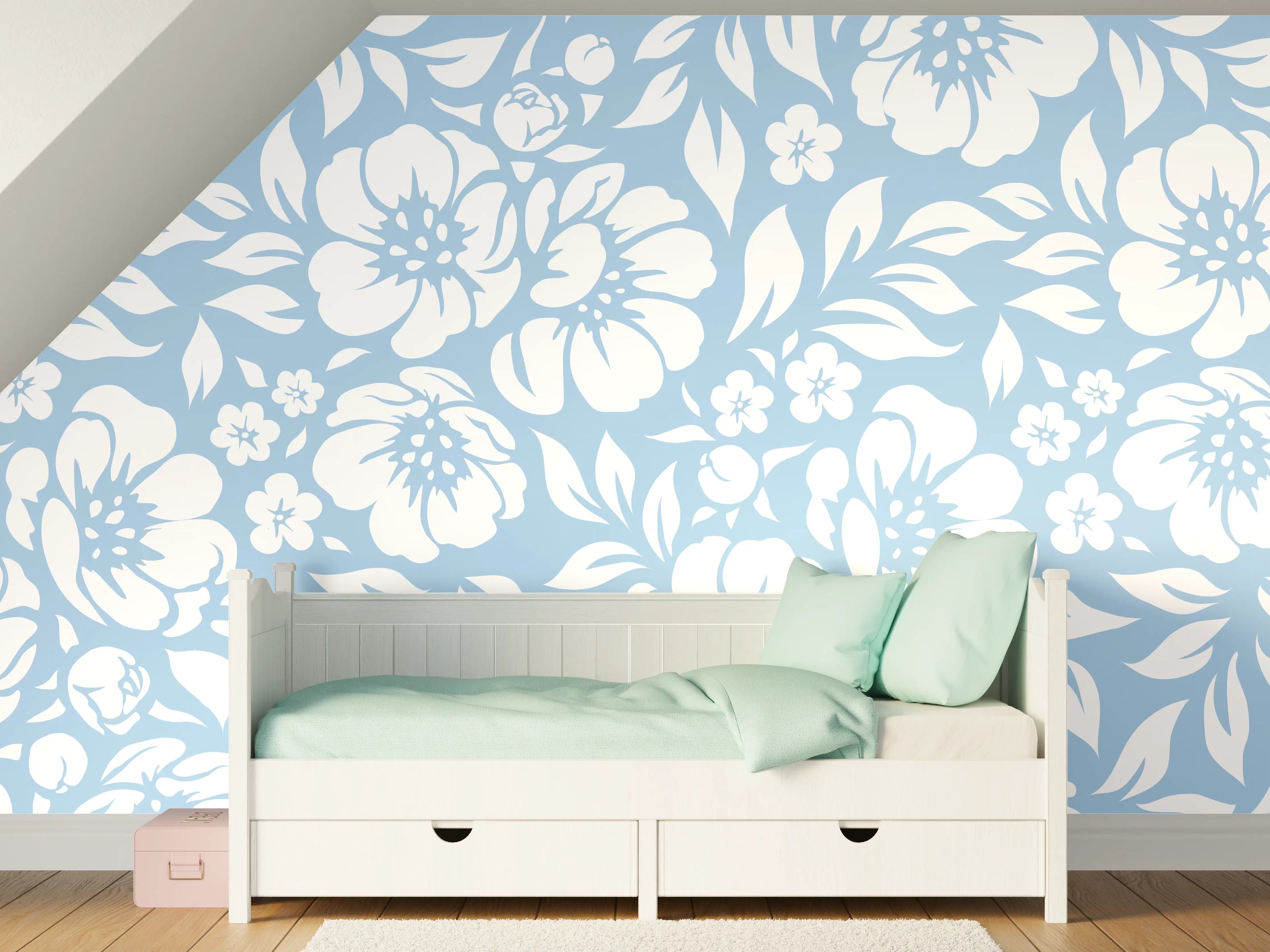 Kinderzimmer Wandgestaltung - Blumenmuster in Blau mit zarten Grautönen