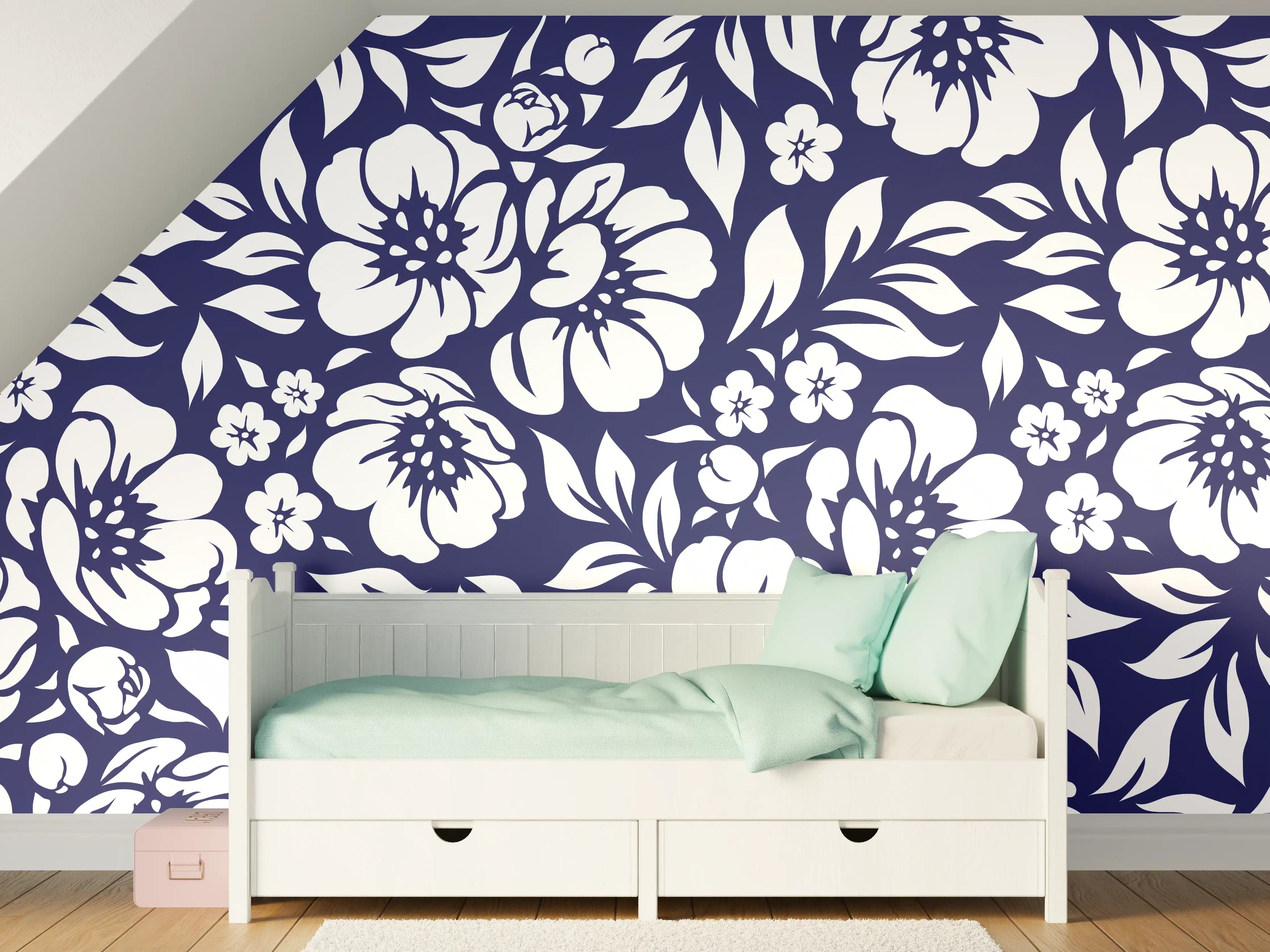 Kinderzimmer Wandgestaltung - Blumenmuster in Blau und Weiß
