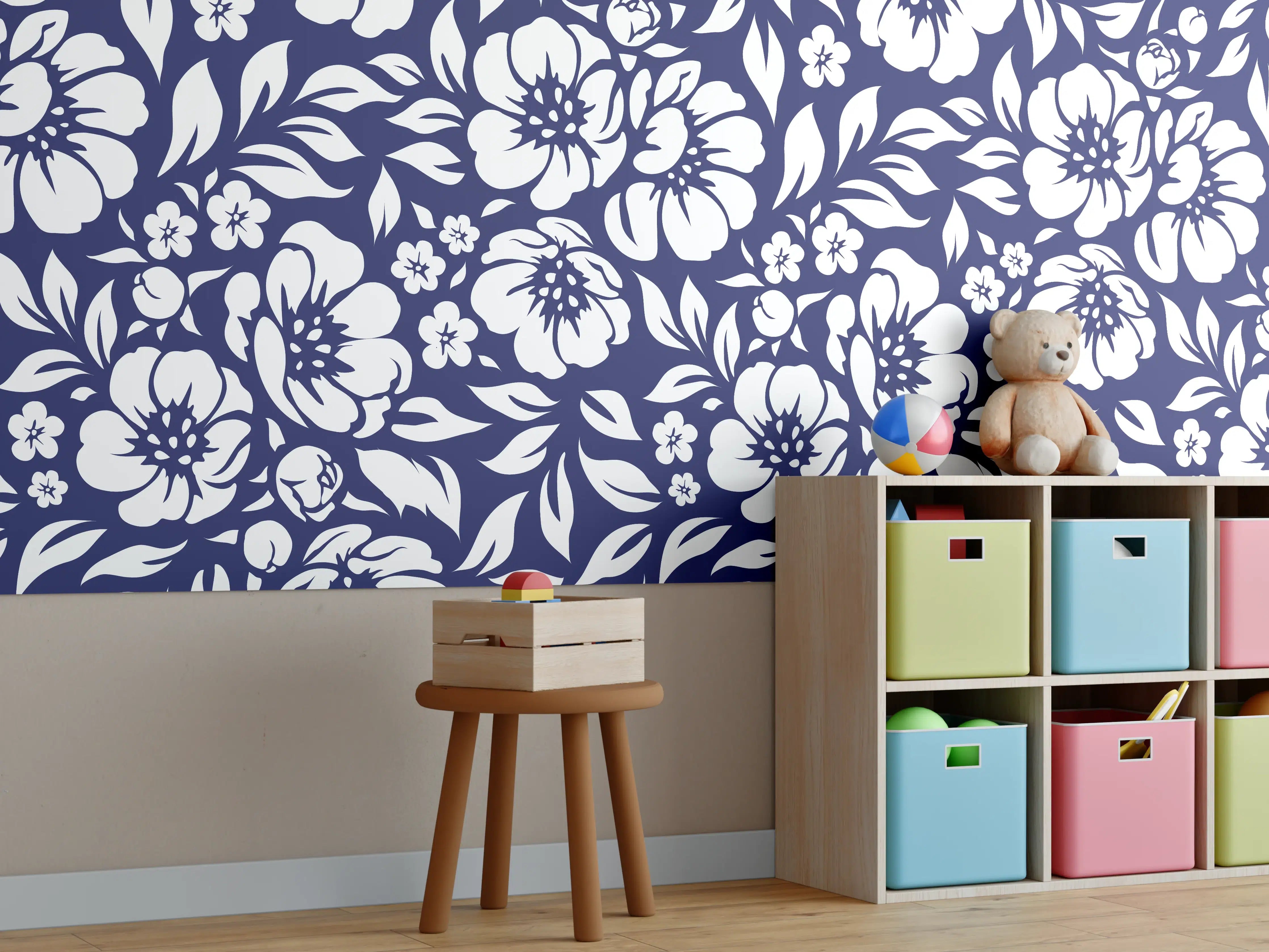 Kinderzimmer Wandgestaltung - Blumenmuster in Blau und Weiß