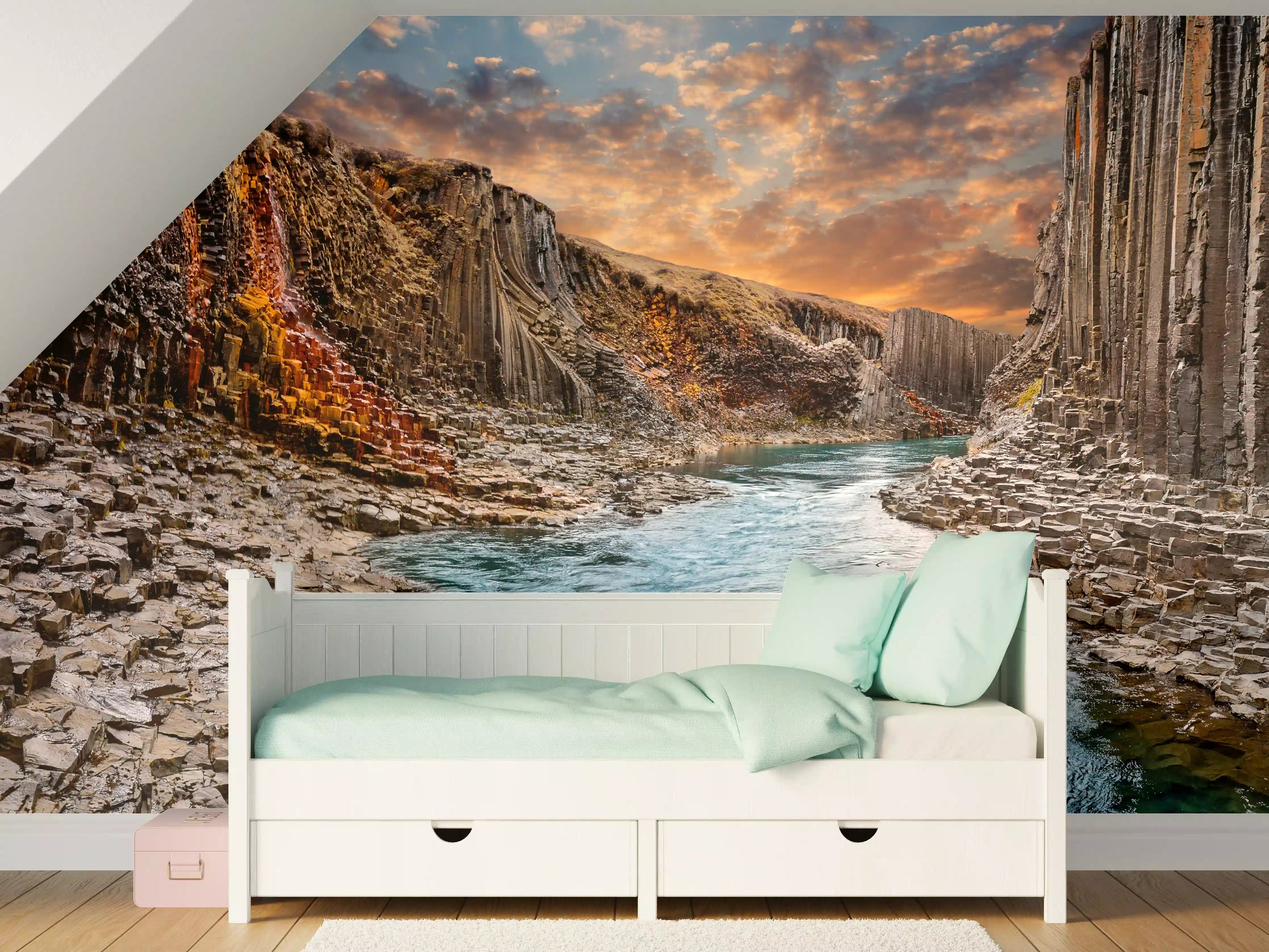 Kinderzimmer Wandgestaltung - Brillante Aussicht auf die Basaltschlucht