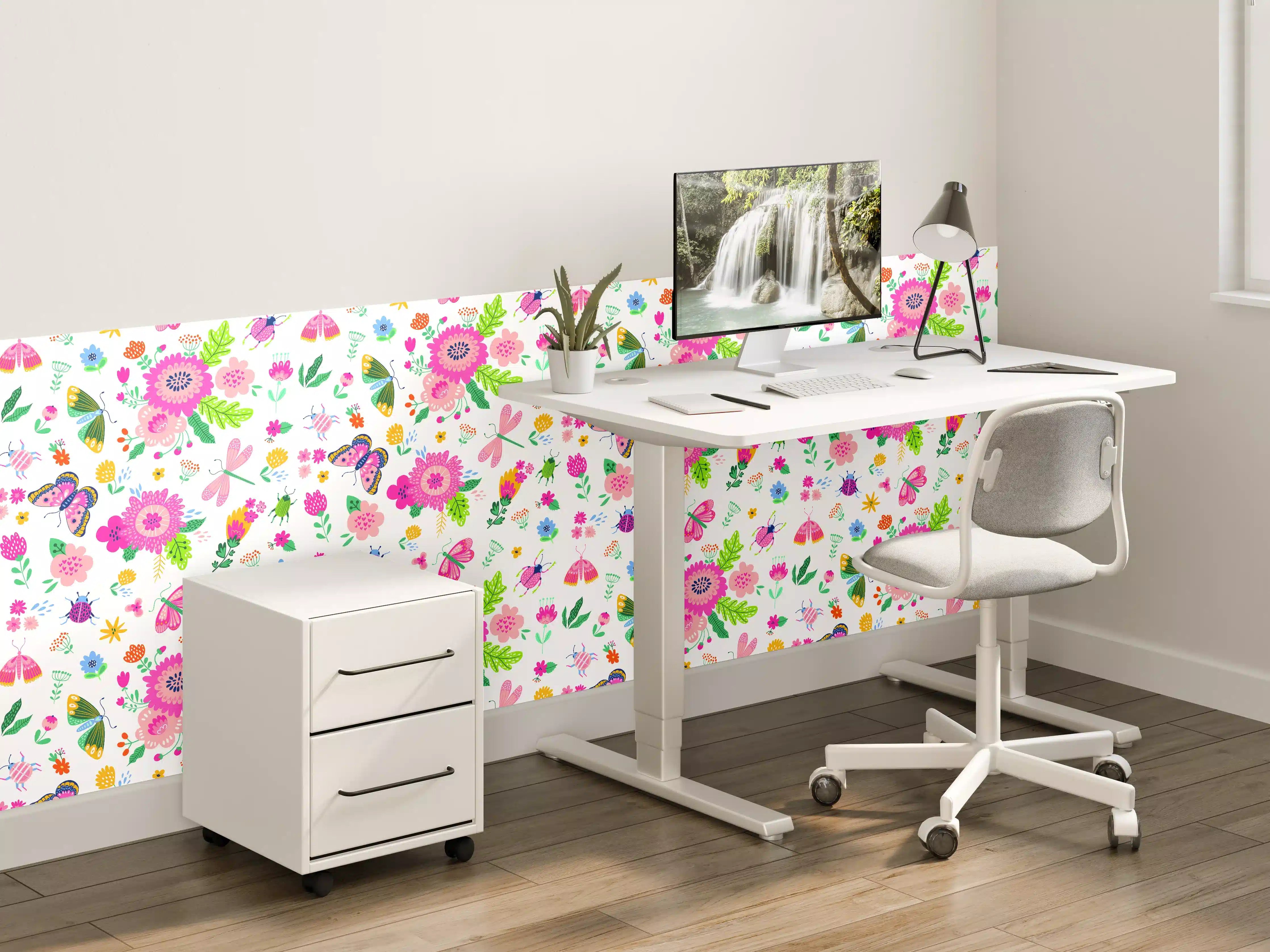 Kinderzimmer Wandgestaltung - Bunte Blumenmuster mit Frühlingsfarben