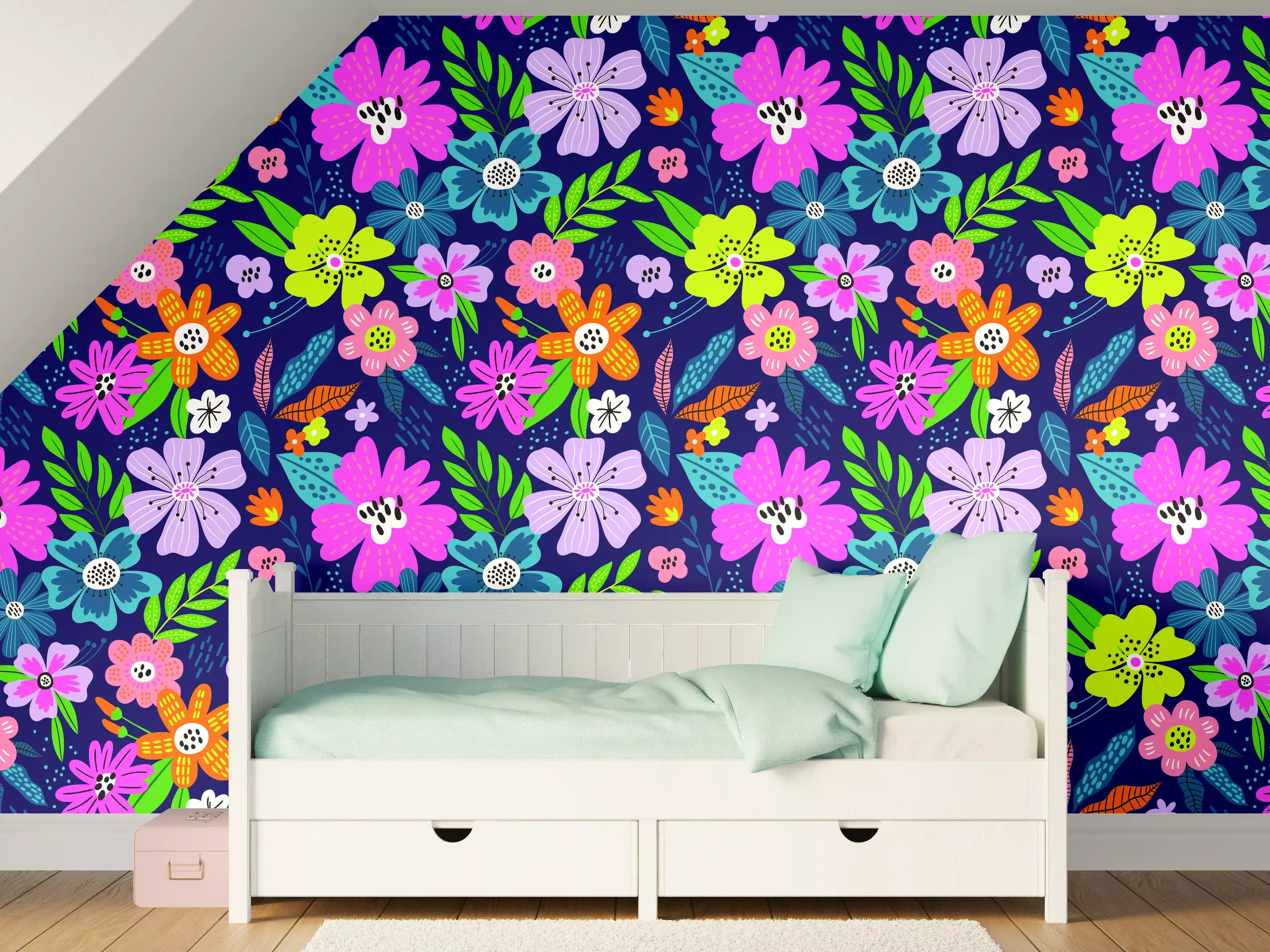 Kinderzimmer Wandgestaltung - Bunte Blumenmuster mit lebendiger Farbvielfalt