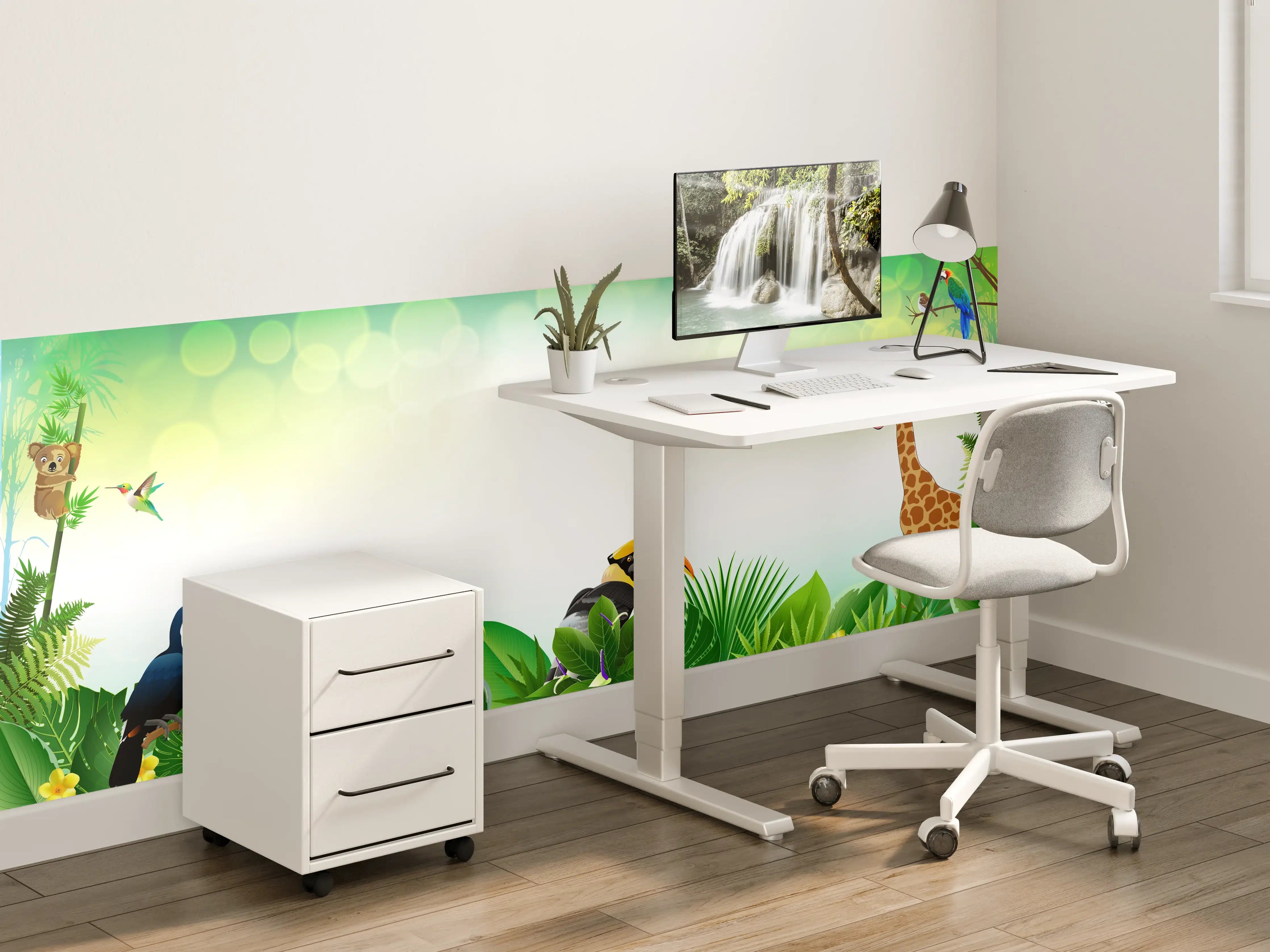 Kinderzimmer Wandgestaltung - Bunte Dschungelwelt mit Tieren und tropischer Vegetation