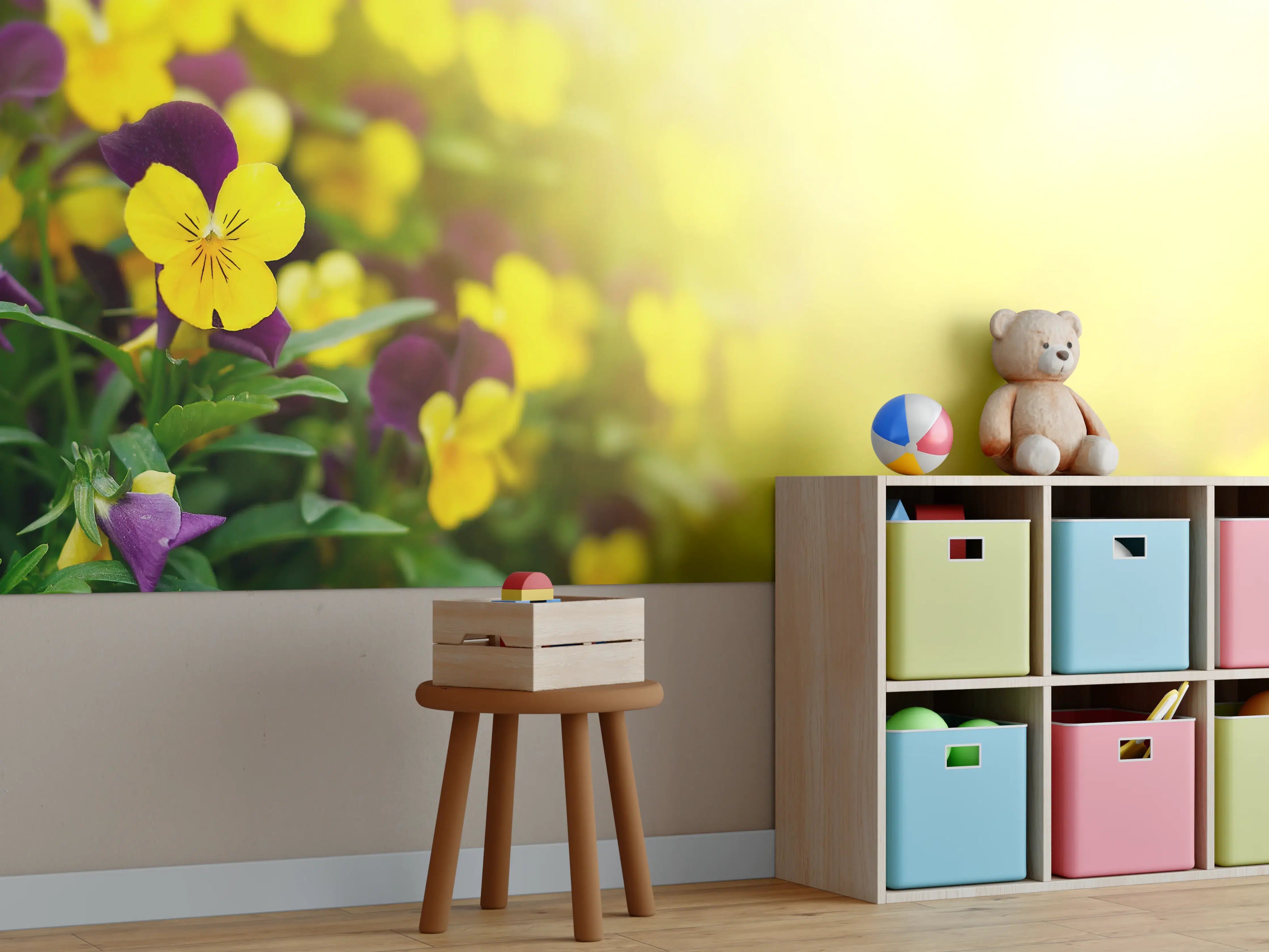 Kinderzimmer Wandgestaltung - Bunte Veilchen im Sonnenschein