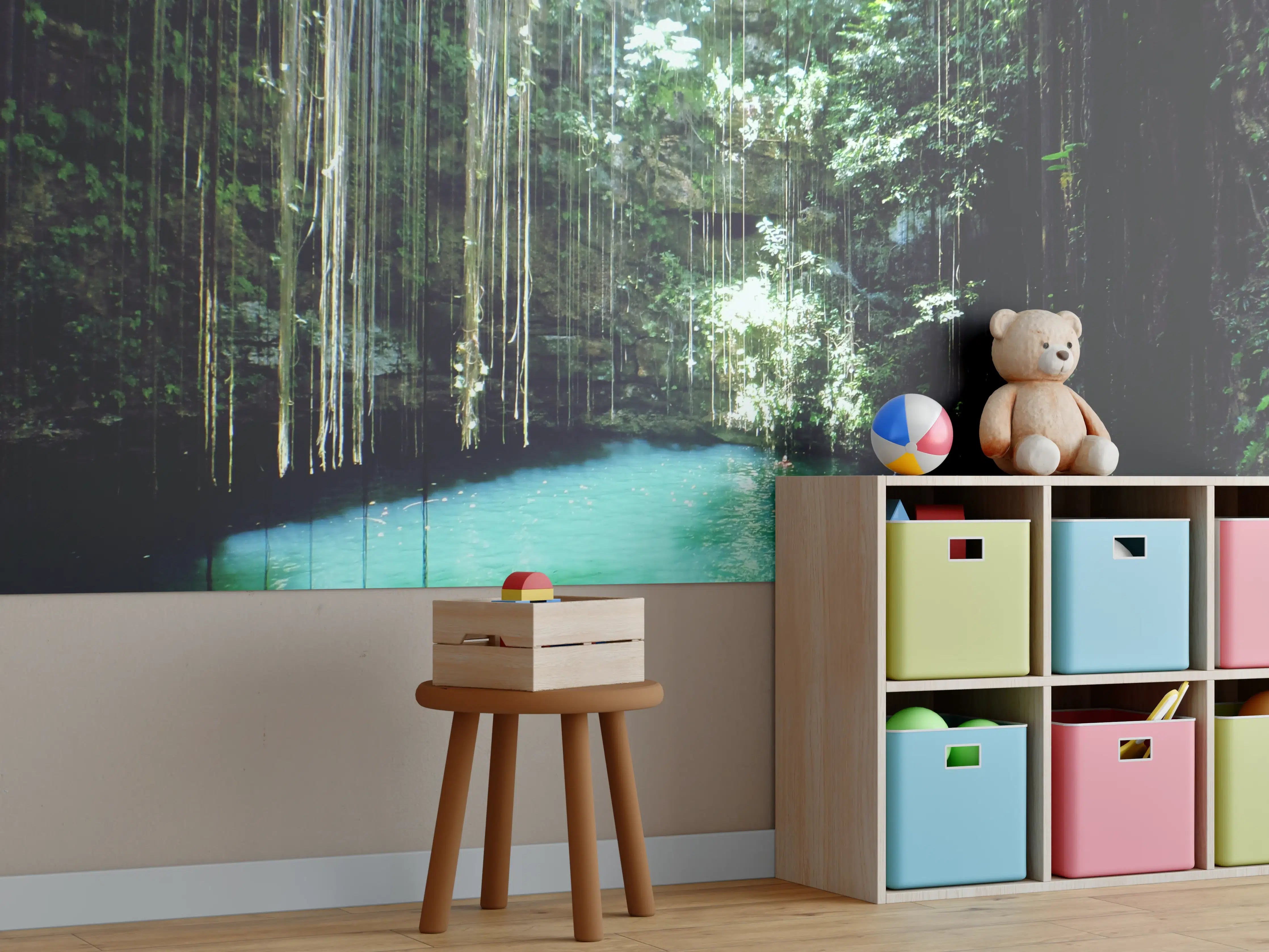 Kinderzimmer Wandgestaltung - Dicht bewachsener Wasserfall in tropischer Umgebung