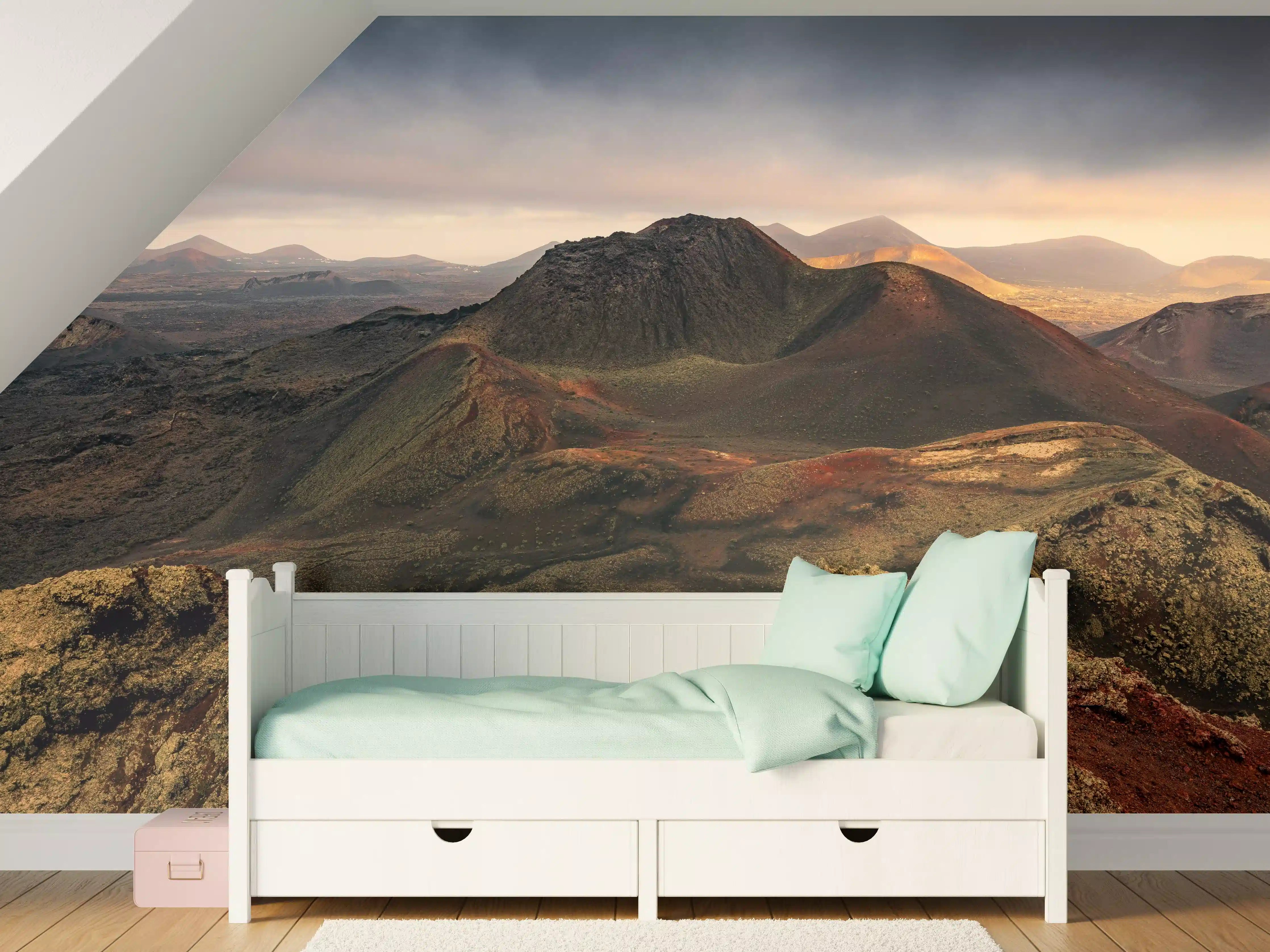 Kinderzimmer Wandgestaltung - Dramatische Vulkan-Landschaft Lanzarote